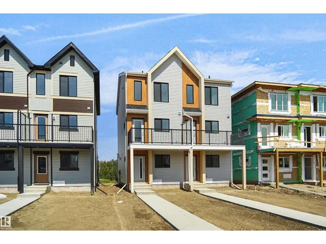 922 19 AV, Edmonton