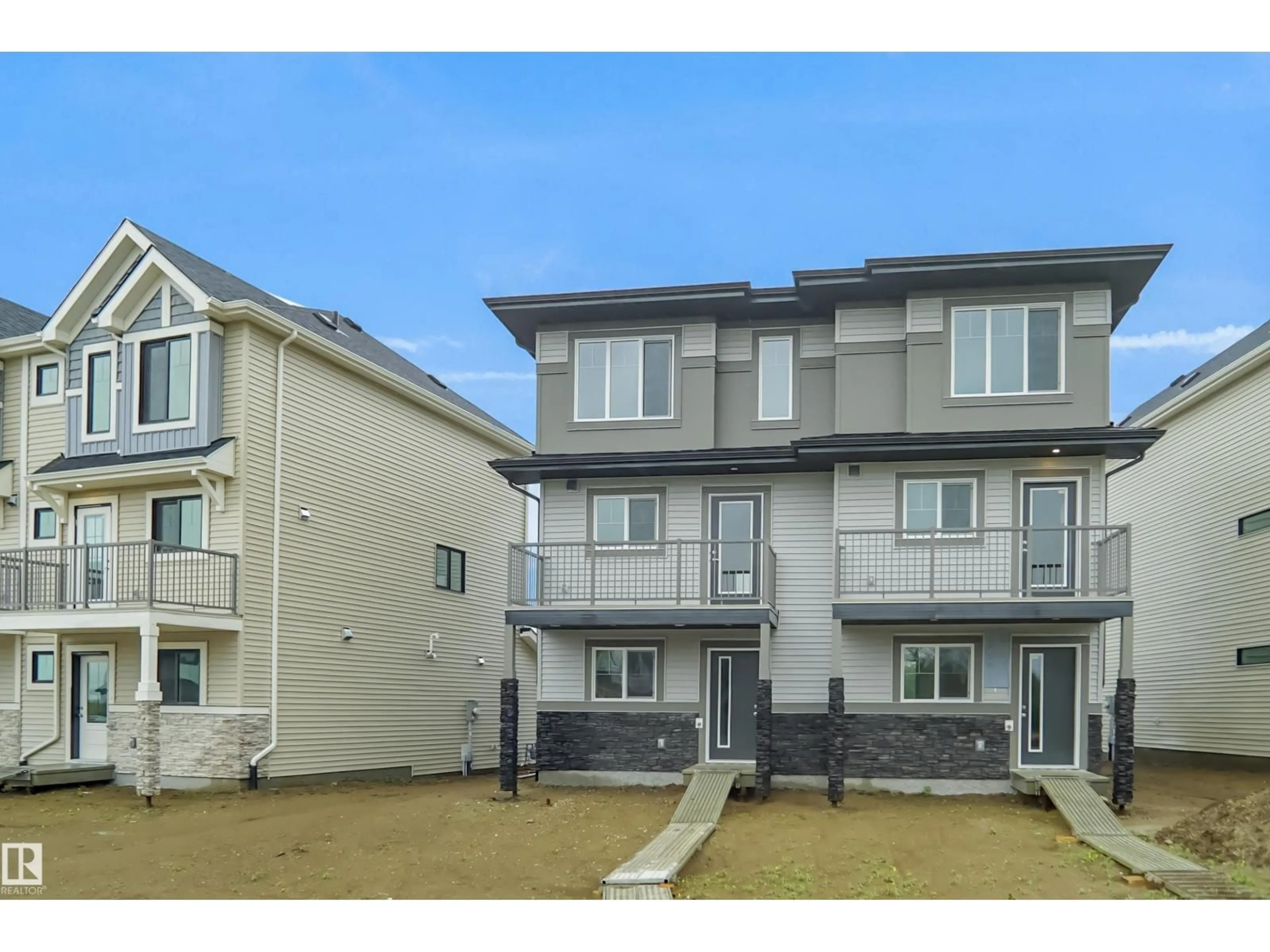 Unknown for 13137 214 ST, Edmonton Alberta T5S0T7