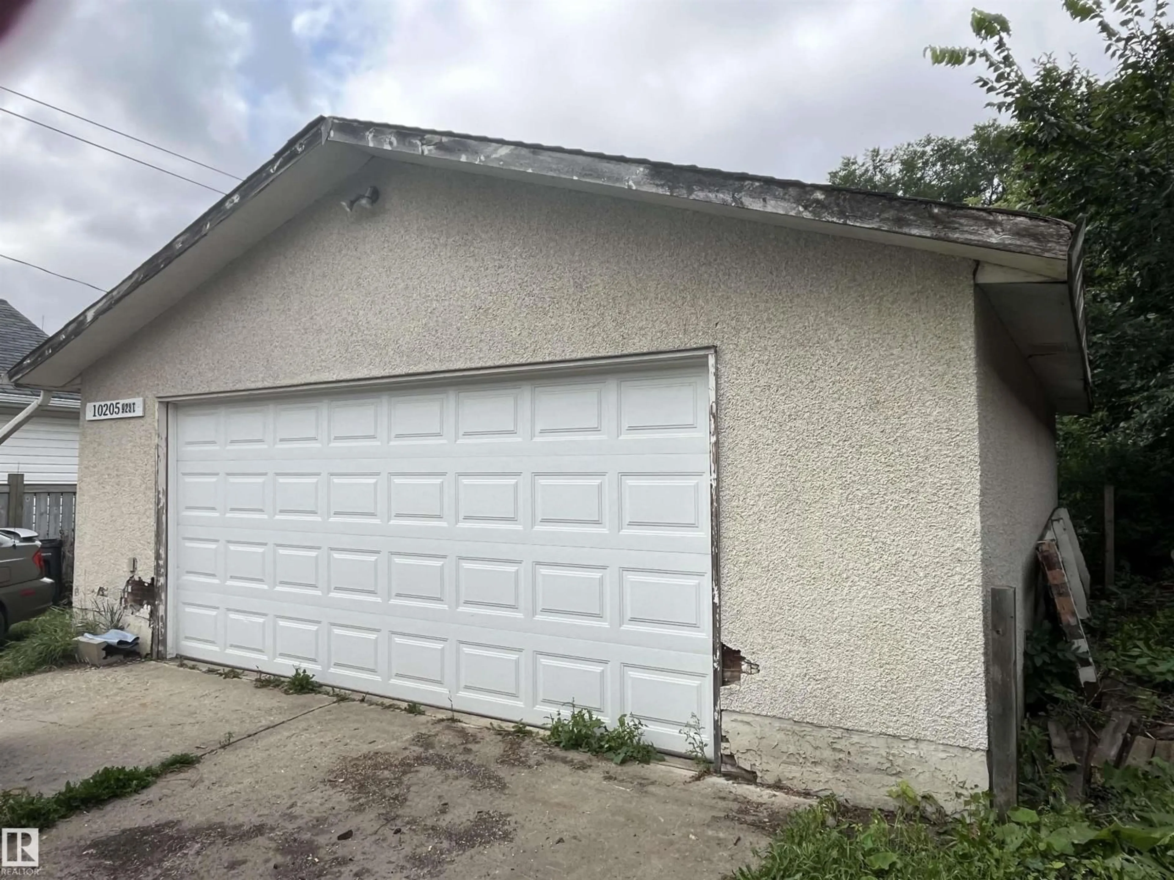 Unknown for 10205 92 ST, Edmonton Alberta T5H1T2