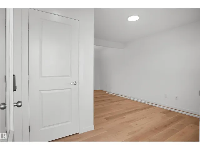 1324 9 ST, Edmonton 2