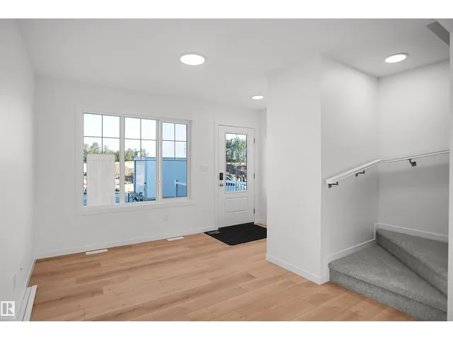 1324 9 ST, Edmonton 3