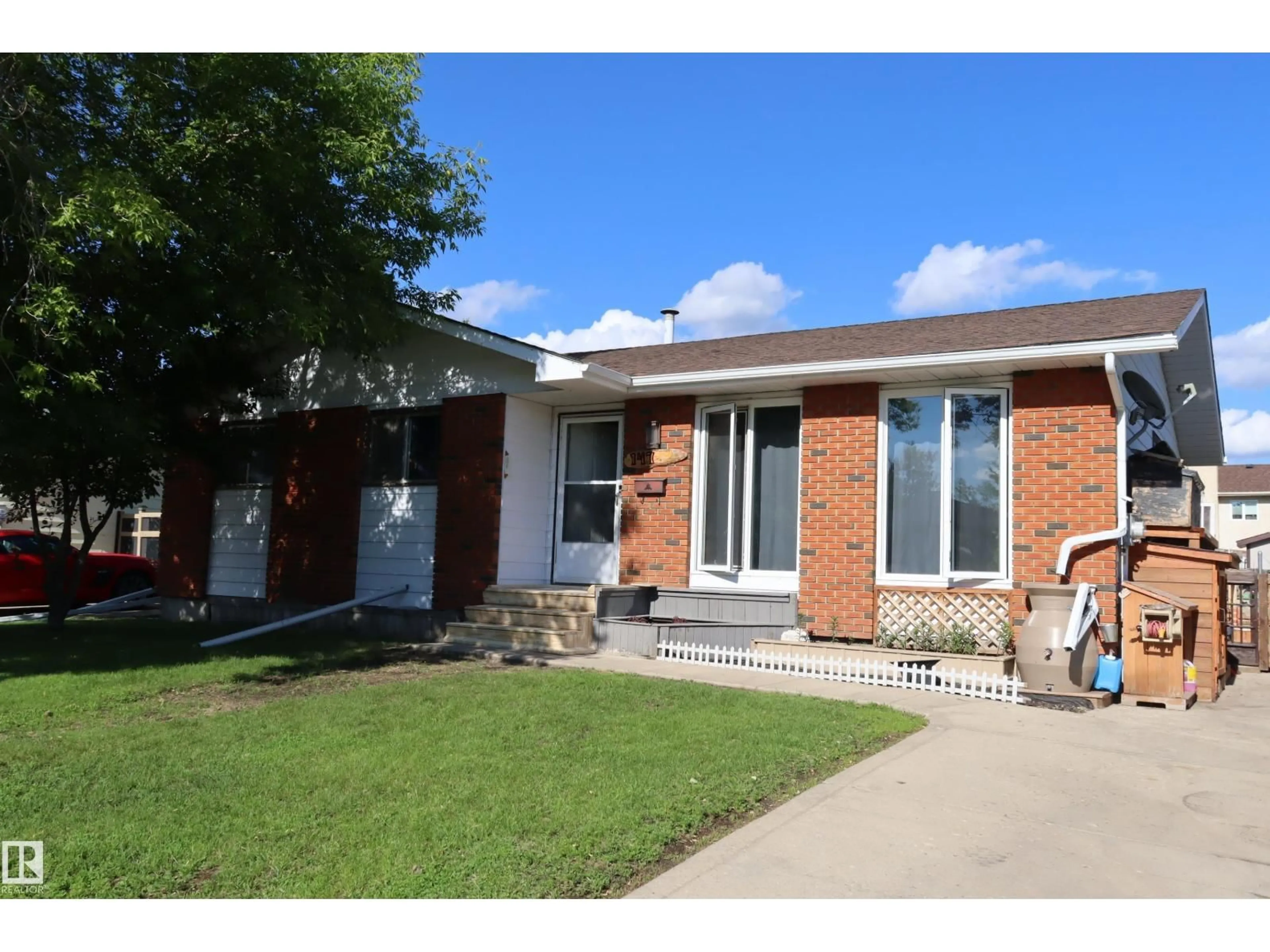 Home with brick exterior material, street for 147 GARWOOD CR, Wetaskiwin Alberta T9A2X4