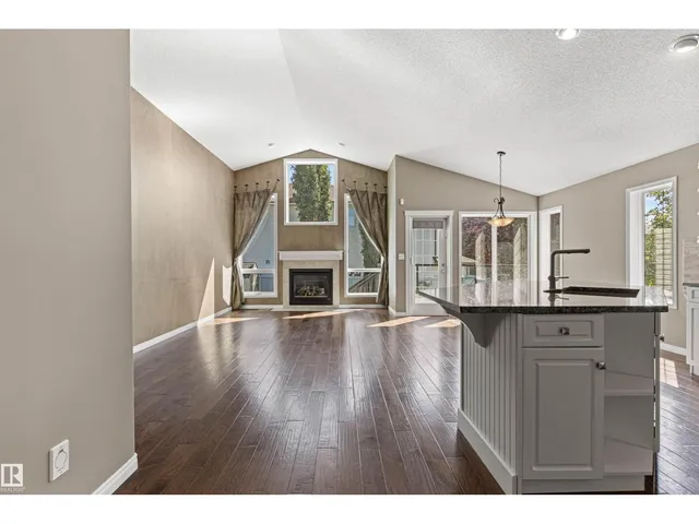172 GALLAND CR, Edmonton 4