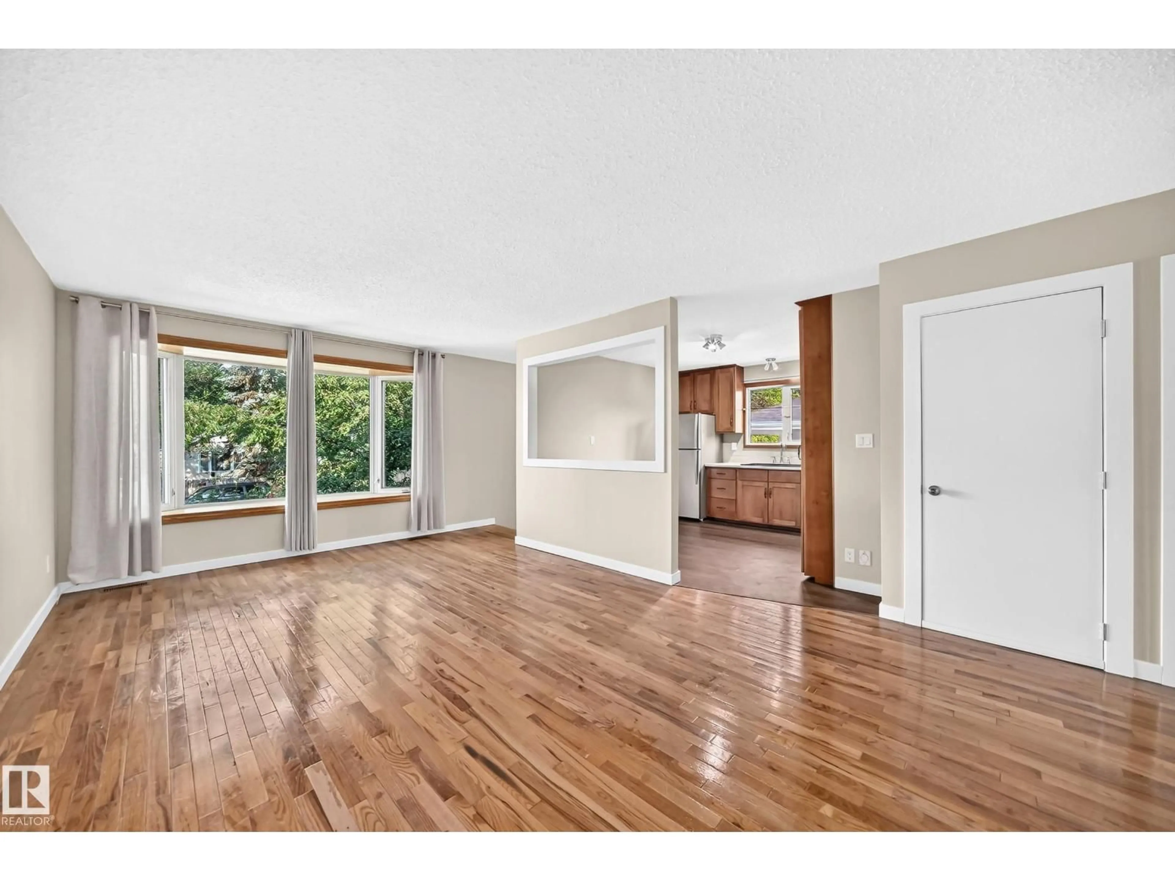 Unknown for NW - 12721 117 ST, Edmonton Alberta T5E5J6