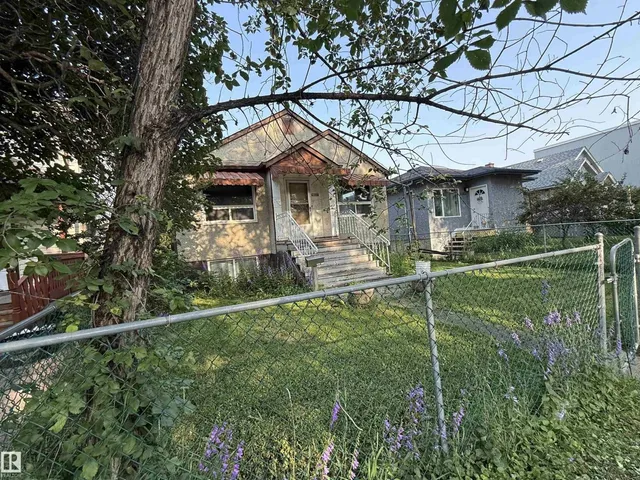 11825 67 ST, Edmonton 2