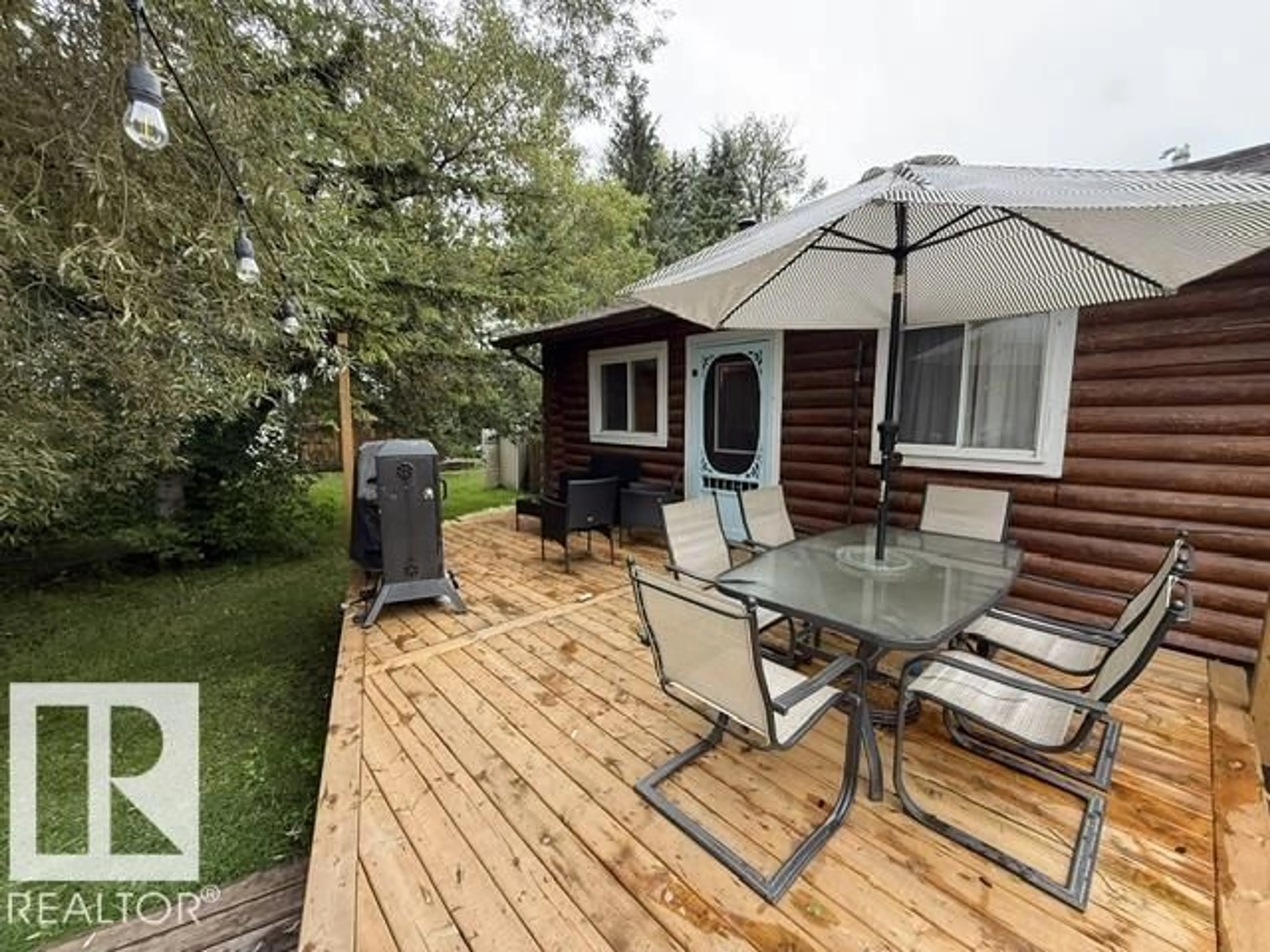 Patio, unknown for 464009 - 22 RGE ROAD 63, Rural Wetaskiwin County Alberta T0C0T0