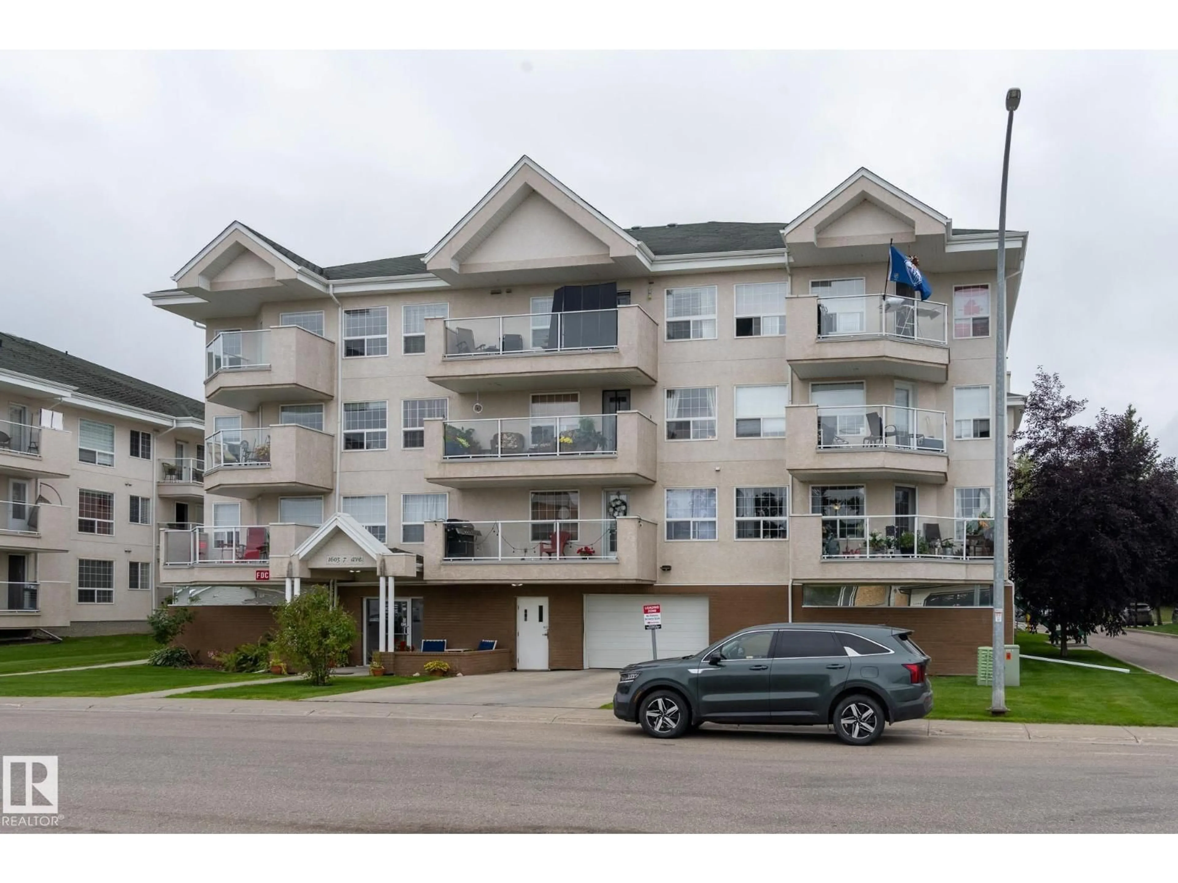 Blurry image for #304 - 1605 7 AV, Cold Lake Alberta T9M0A6