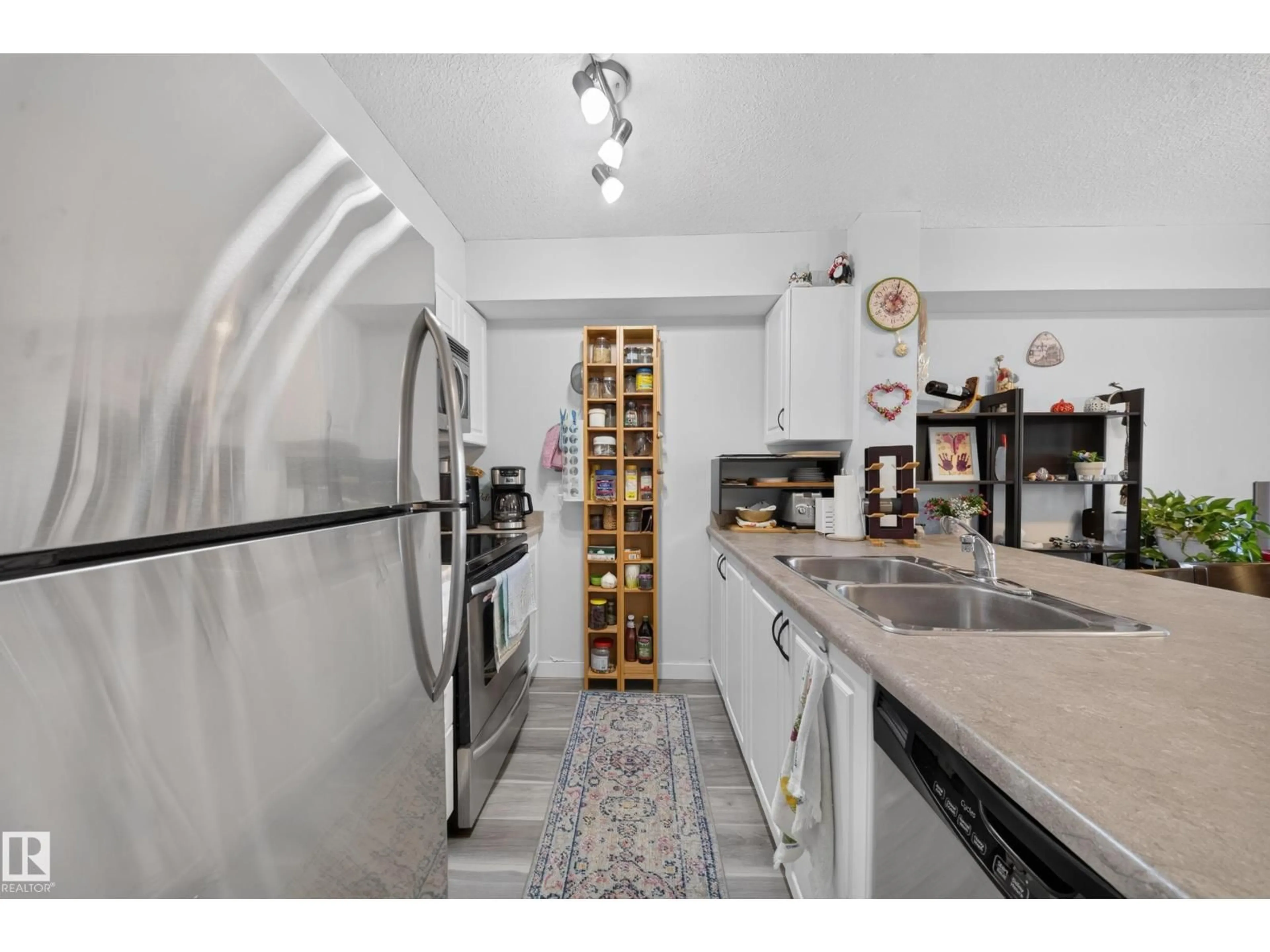 Unknown for 920 - 419 156 ST, Edmonton Alberta T6R0N6