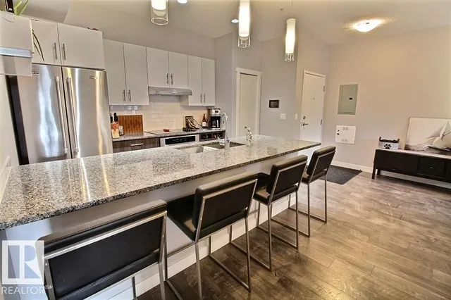 #106 - 10126 144 ST, Edmonton 3