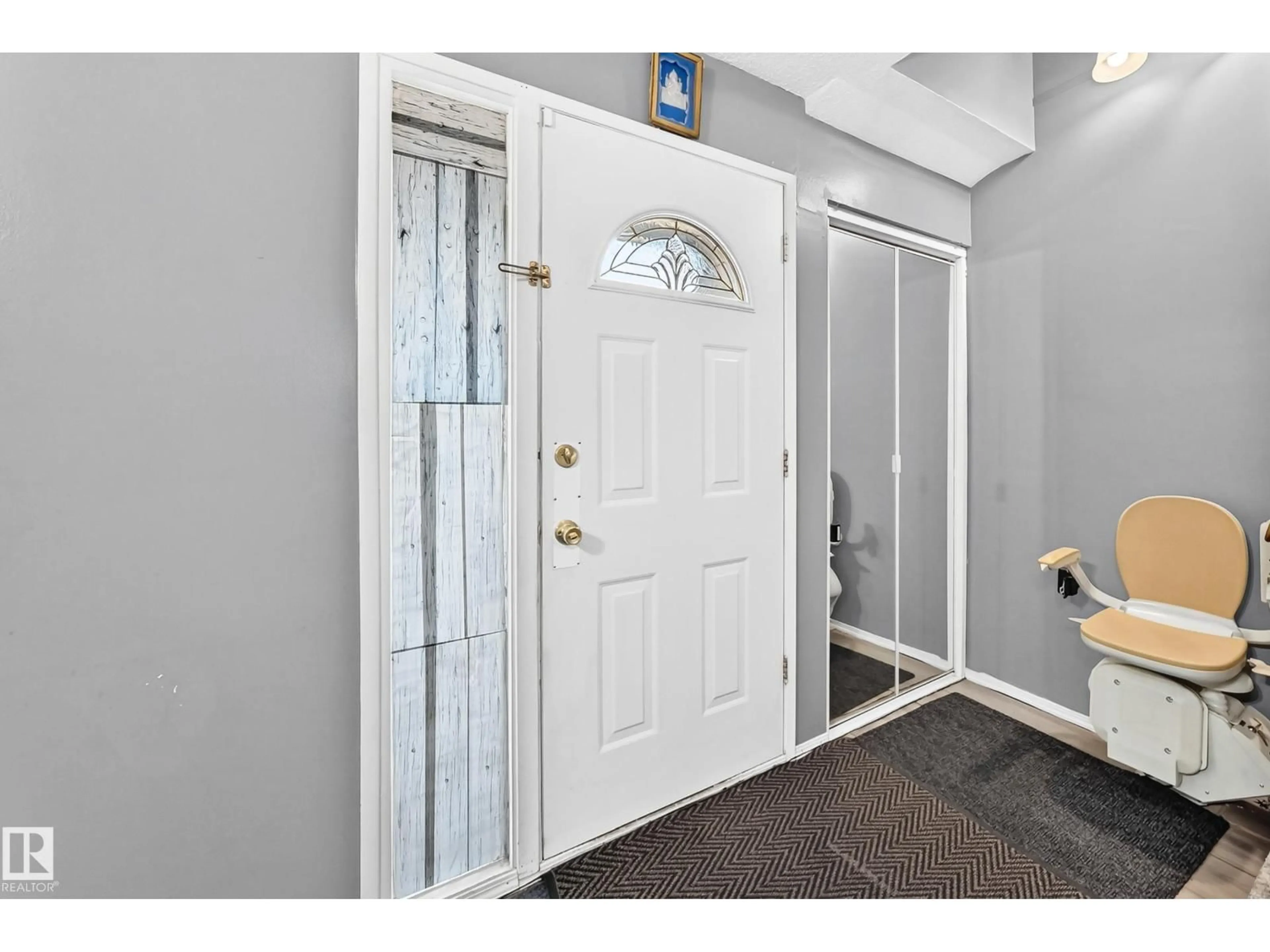 Indoor entryway for 243 ABBOTSFIELD RD, Edmonton Alberta T5W4S9