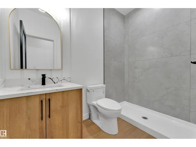 32 GRAYSON GR, Stony Plain 5