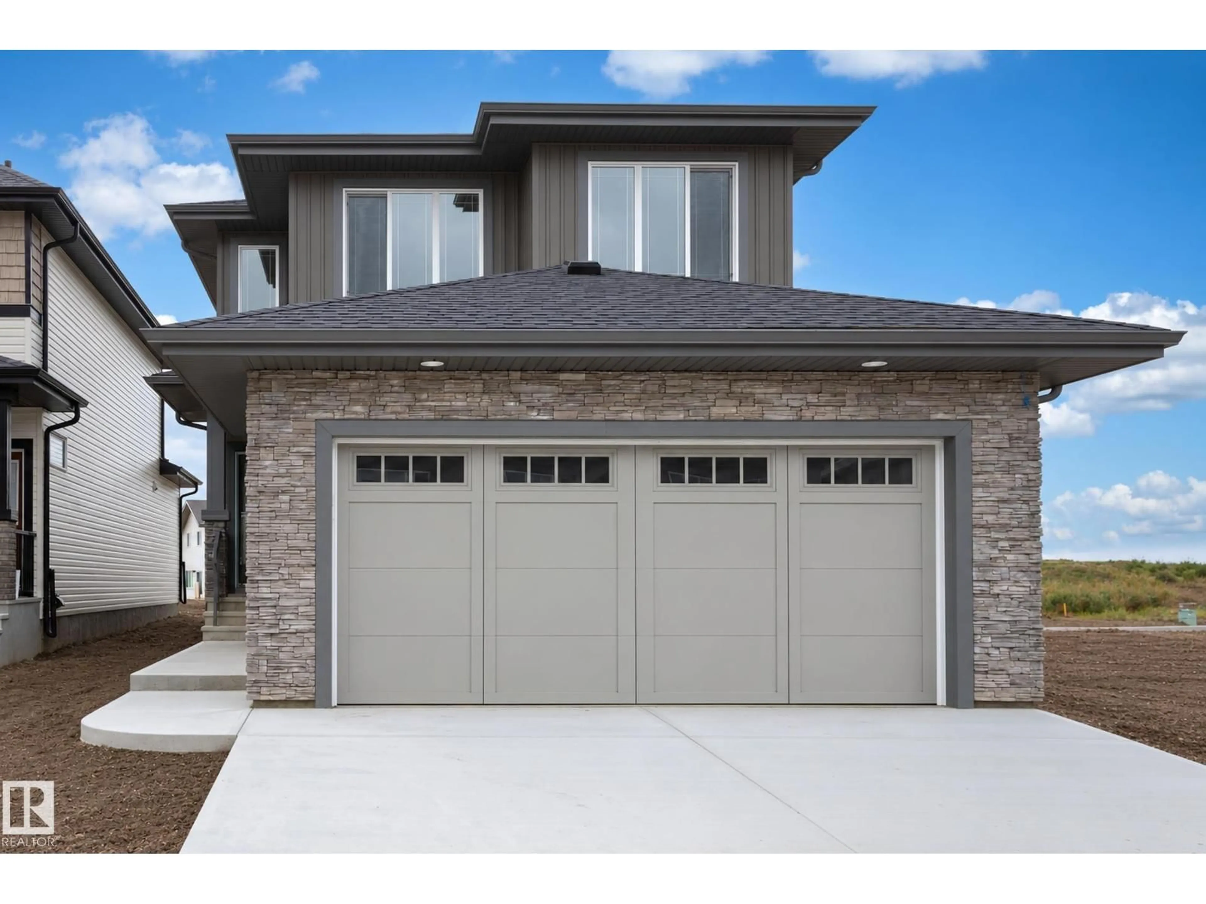 Unknown for 6279 180 AV, Edmonton Alberta T5Y4L8
