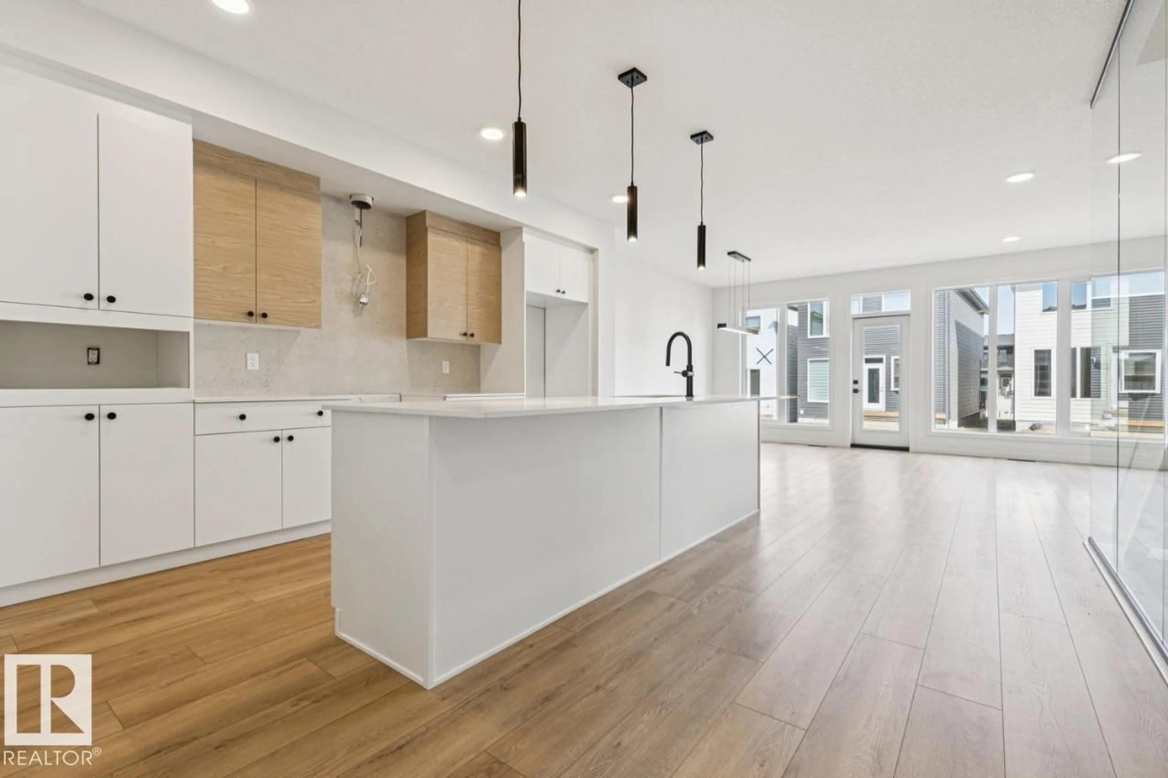 Open concept kitchen, unknown for 431 31 ST, Edmonton Alberta T6X3C7