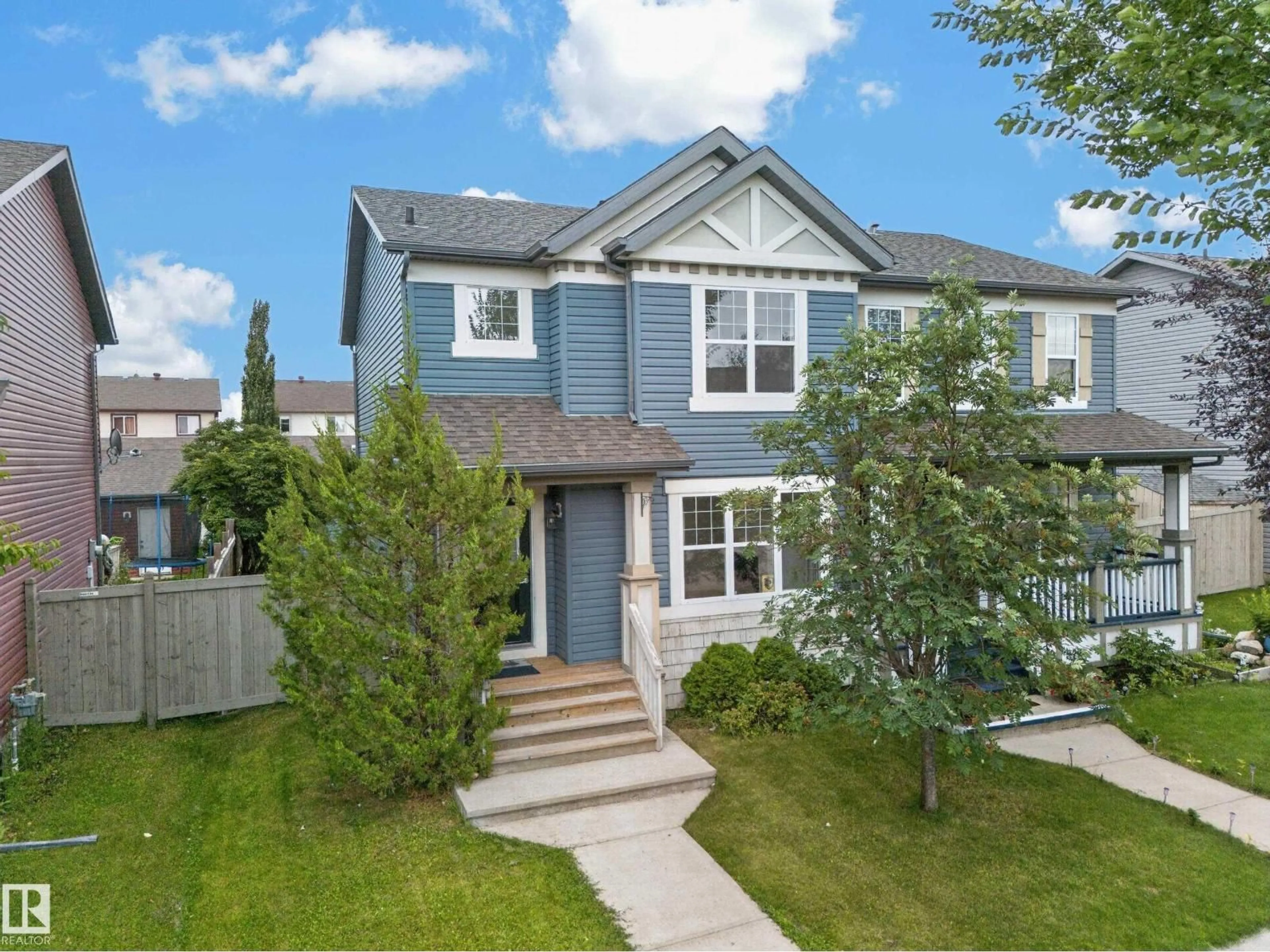 Unknown for 2115 32 ST, Edmonton Alberta T6T0K4