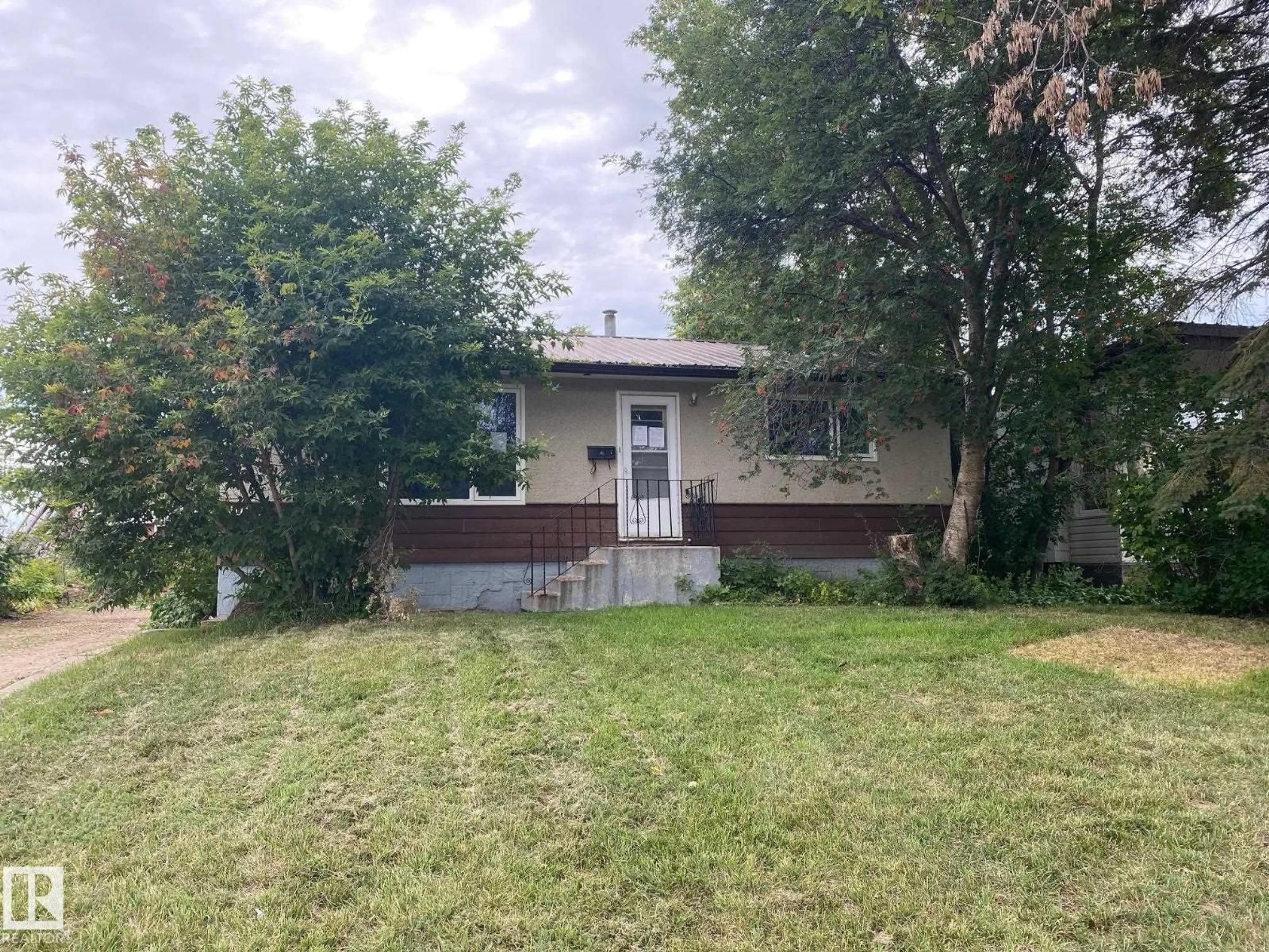 Unknown for 4008 55 ST, Wetaskiwin Alberta T9A1T4