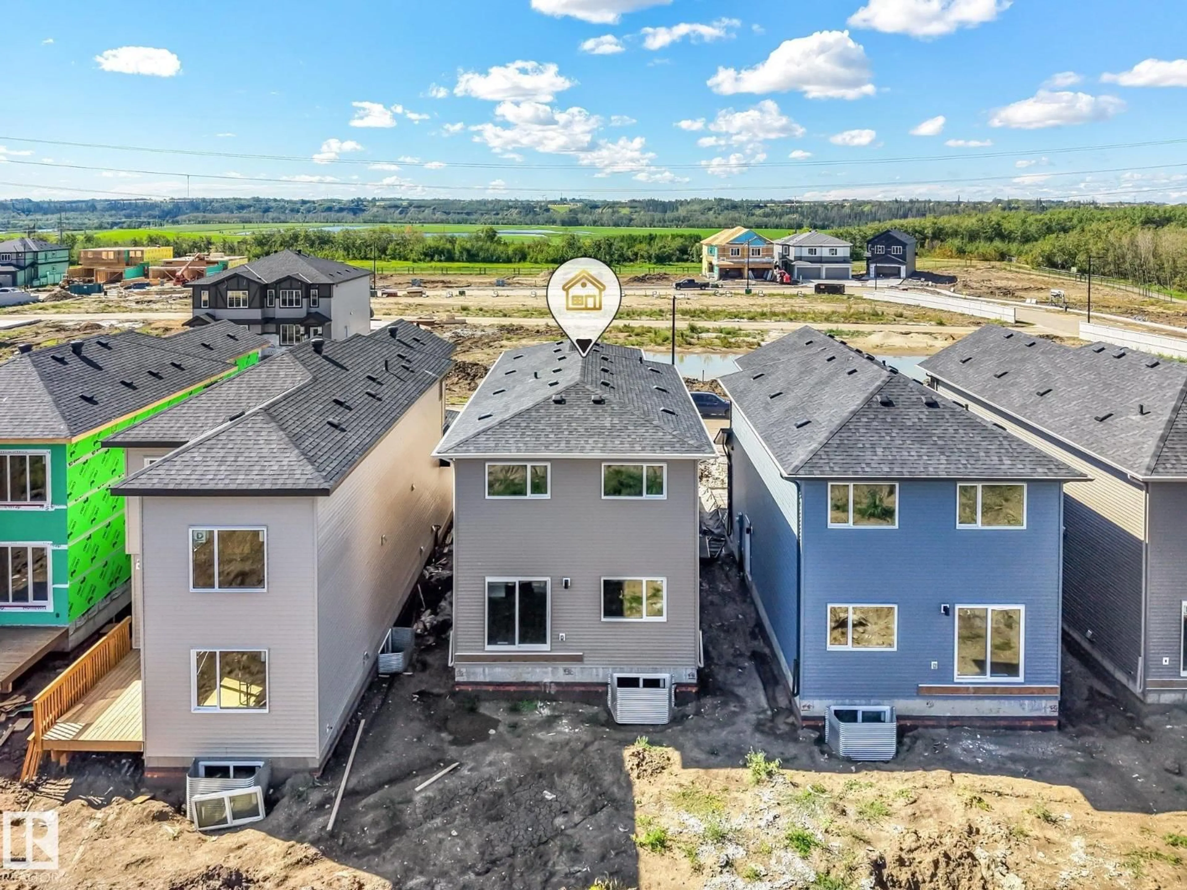 A pic from outside/outdoor area/front of a property/back of a property/a pic from drone, unknown for 189 WYATT RG, Fort Saskatchewan Alberta T8L0Y3