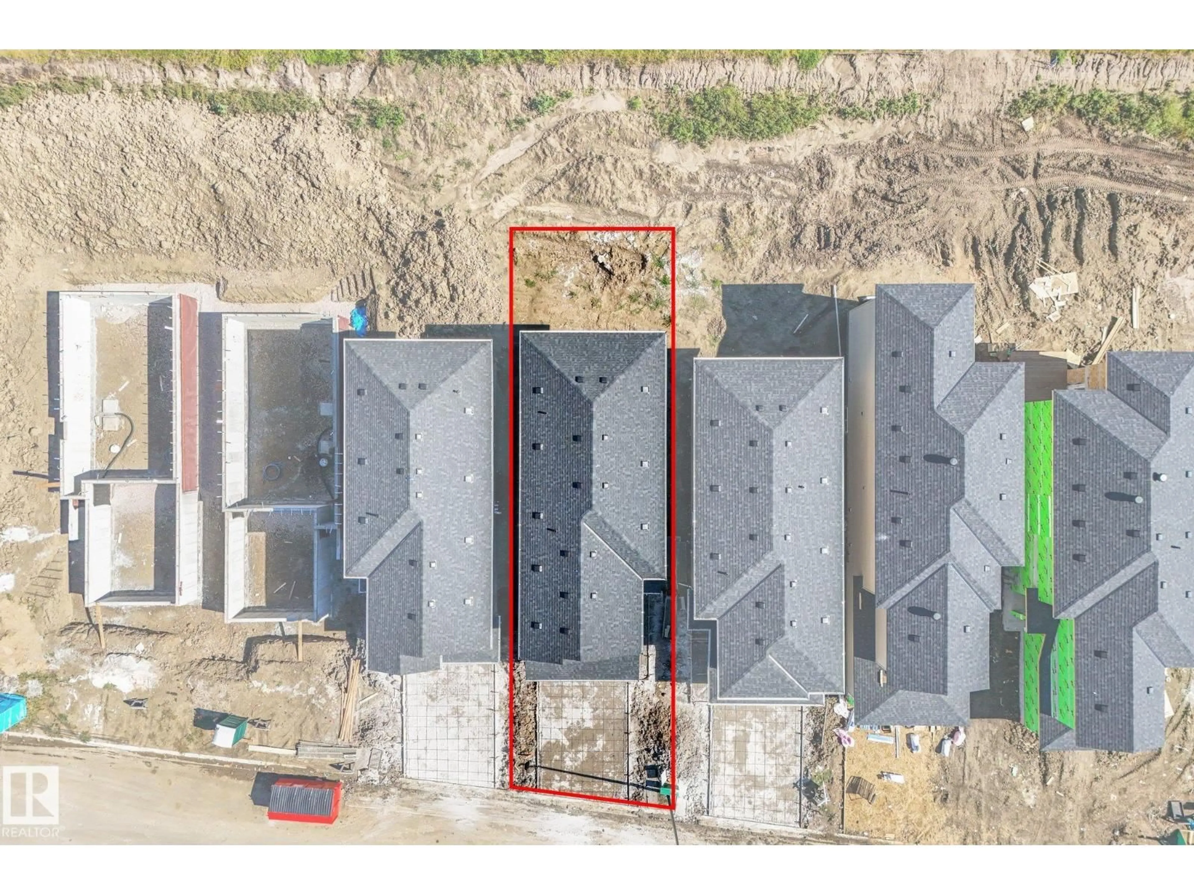 A pic from outside/outdoor area/front of a property/back of a property/a pic from drone, building for 193 WYATT RG, Fort Saskatchewan Alberta T8L0Y3