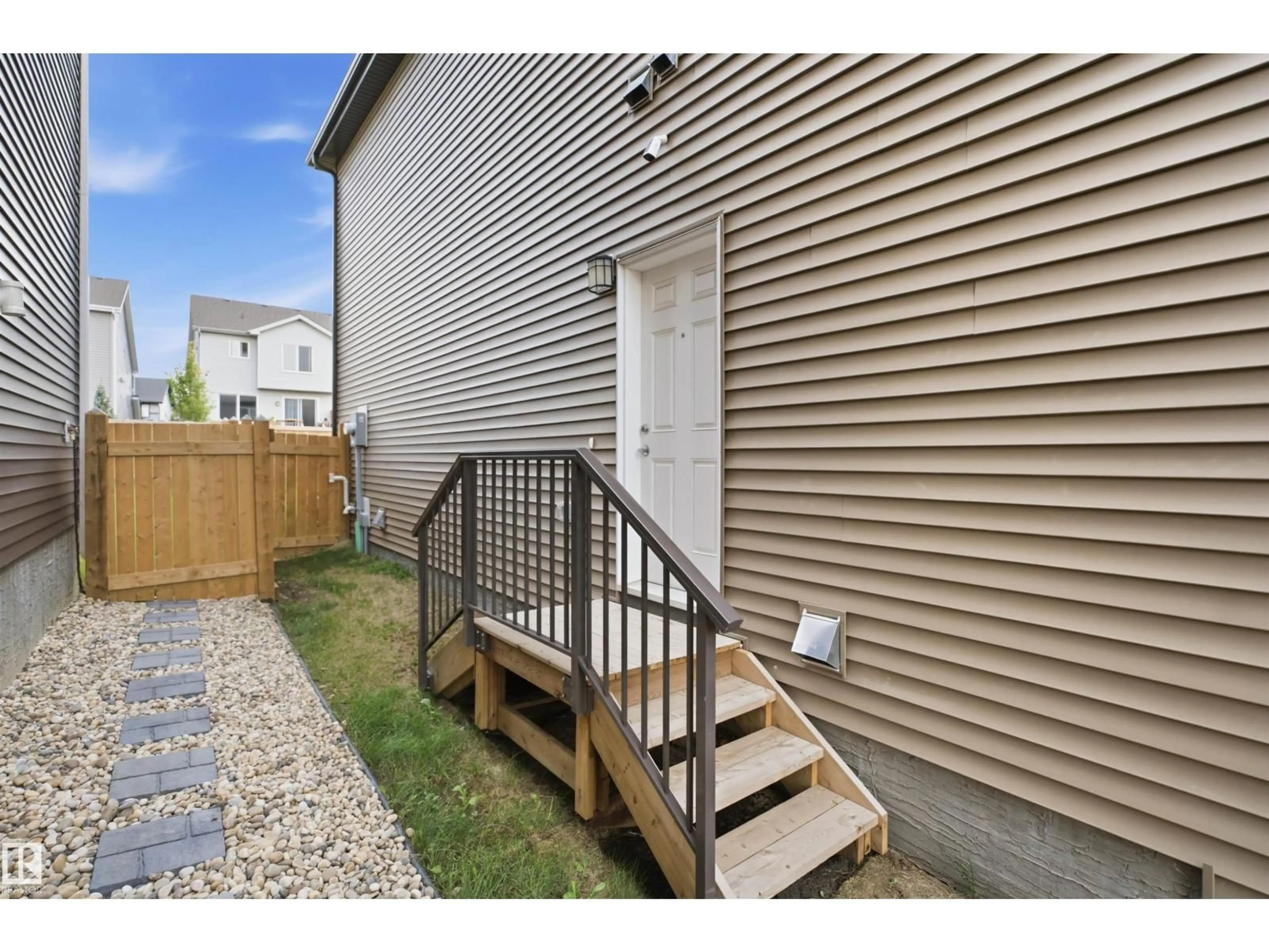 Storage room or clothes room or walk-in closet for 3877 CHRUSTAWKA PL, Edmonton Alberta T6W5B2