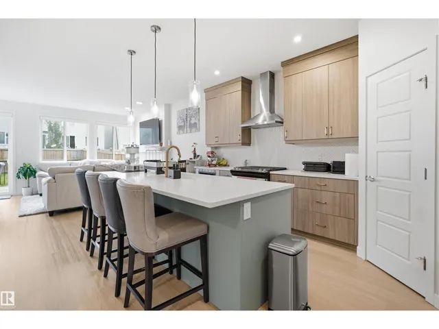3877 CHRUSTAWKA PL, Edmonton 5
