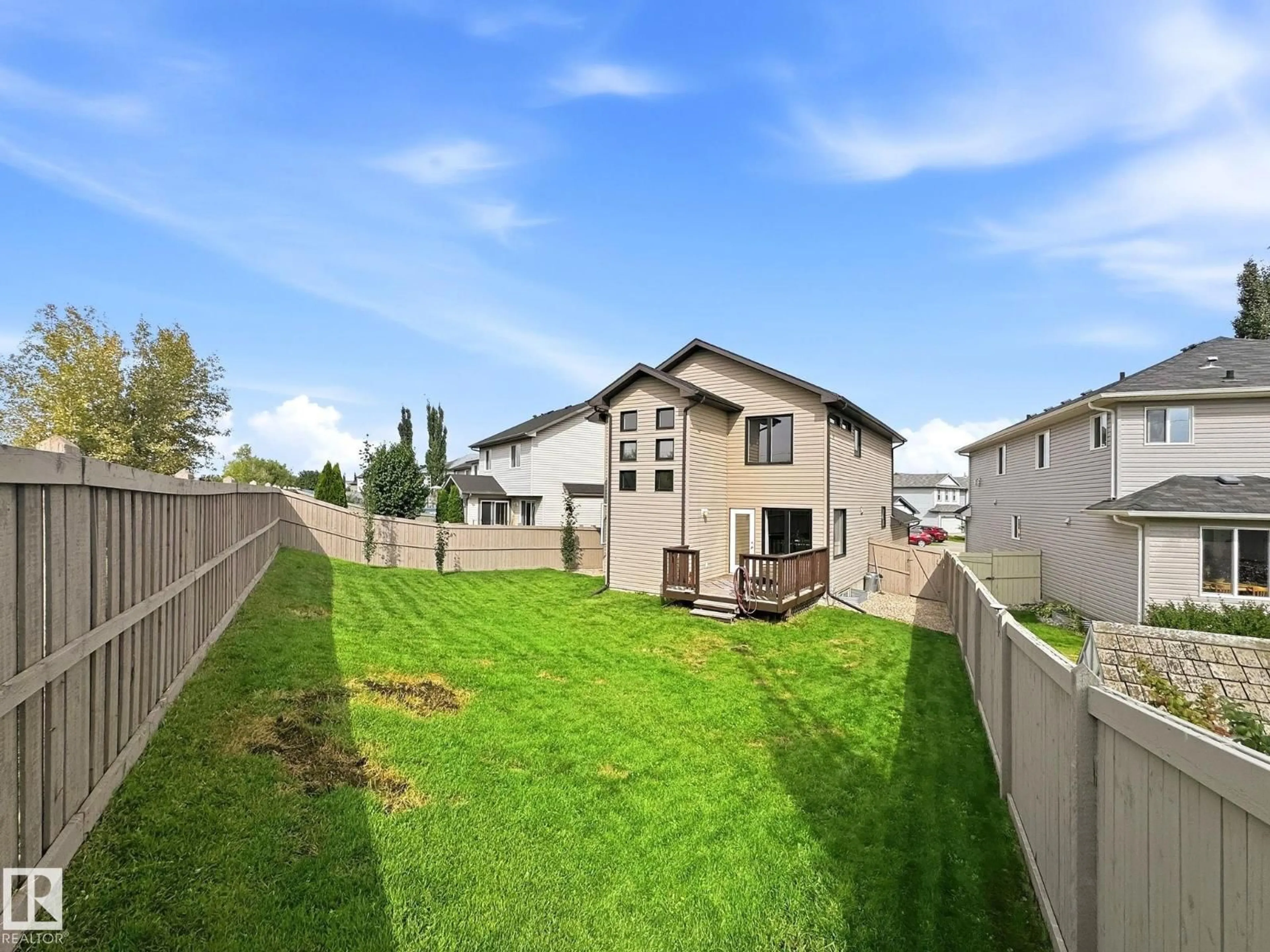 Unknown for NW - 14504 141 ST, Edmonton Alberta T6V1Y2