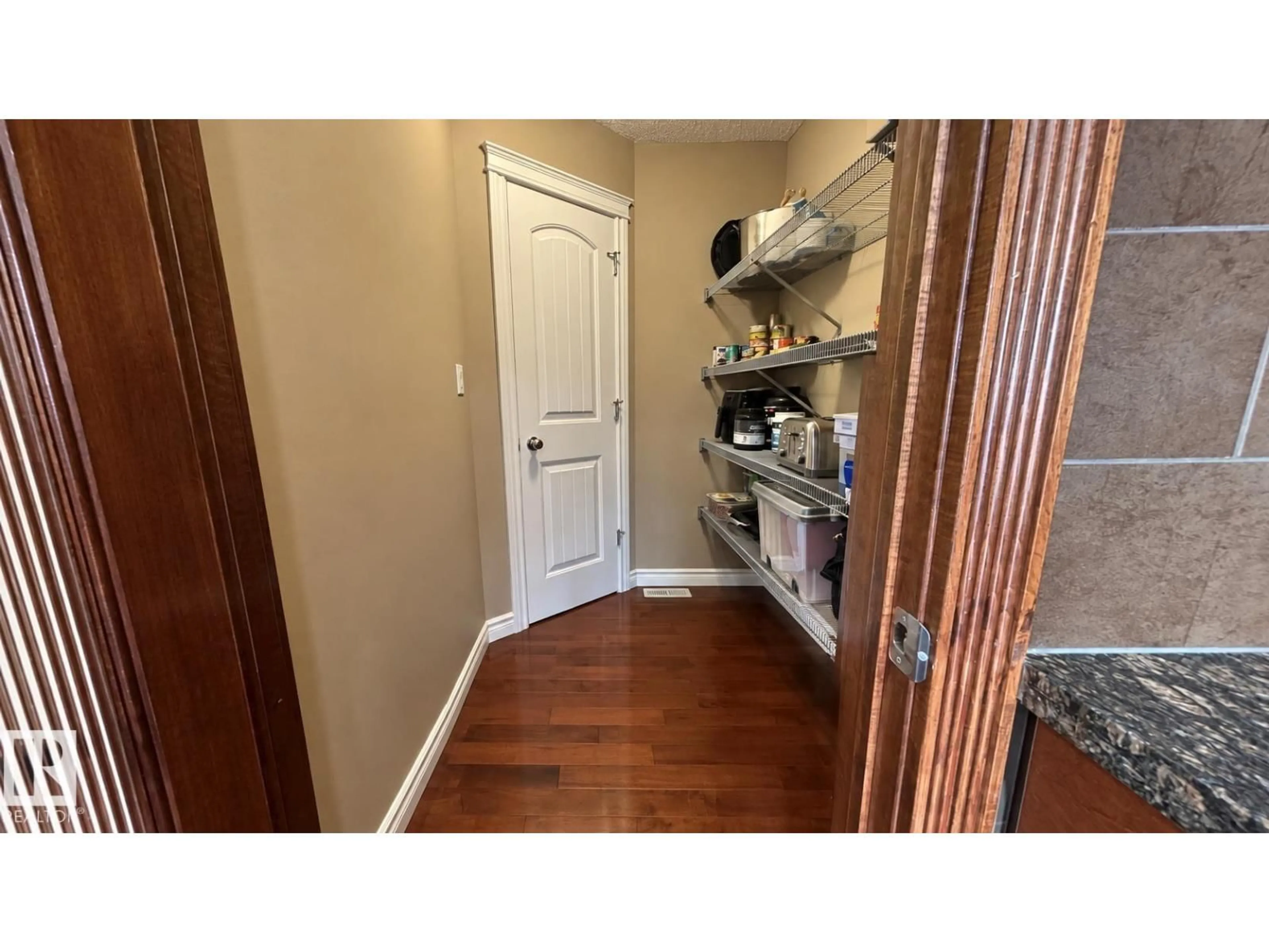 Unknown for NW - 14504 141 ST, Edmonton Alberta T6V1Y2