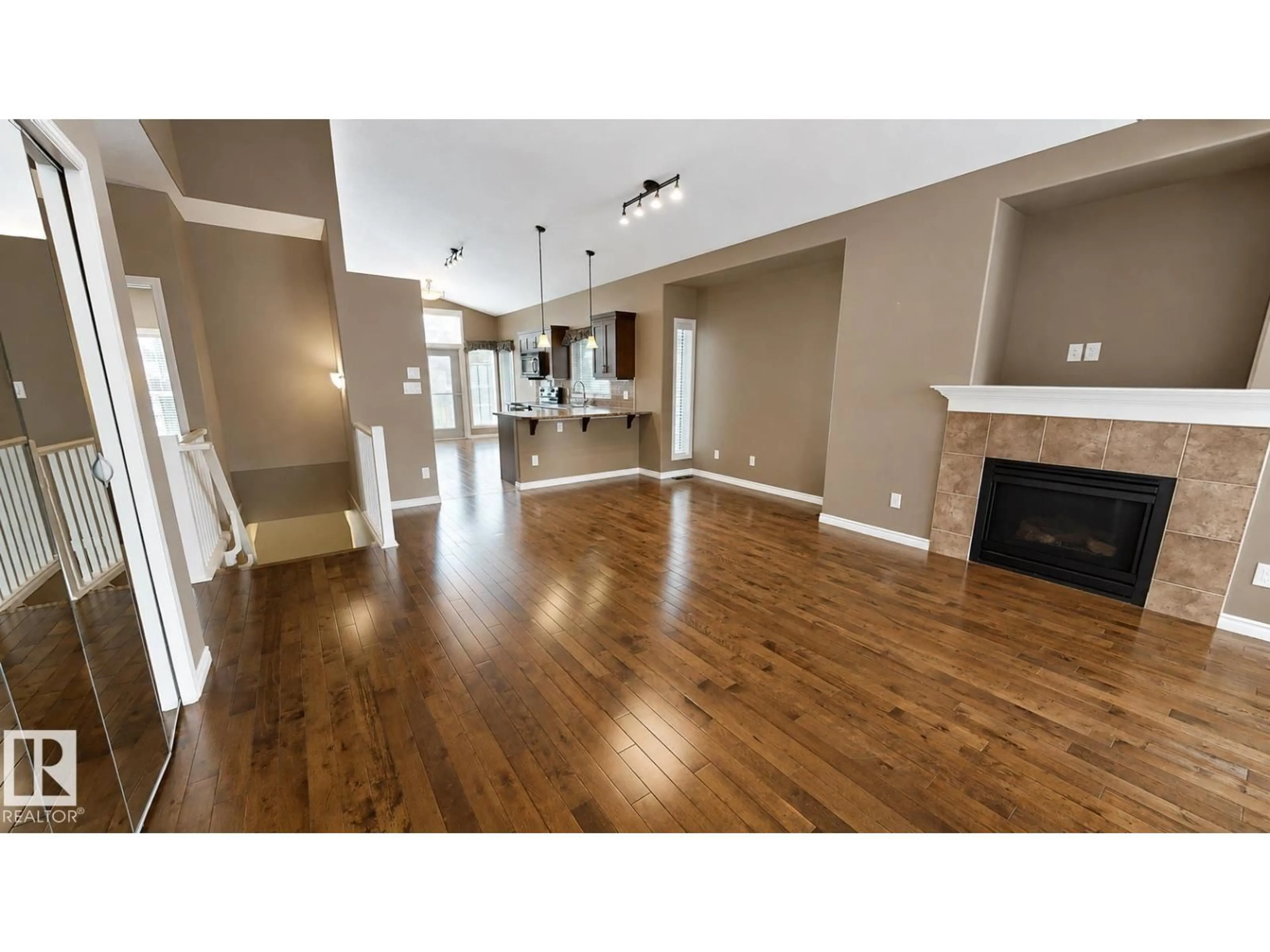Unknown for 17 - 4001 ETON, Sherwood Park Alberta T8H0N8