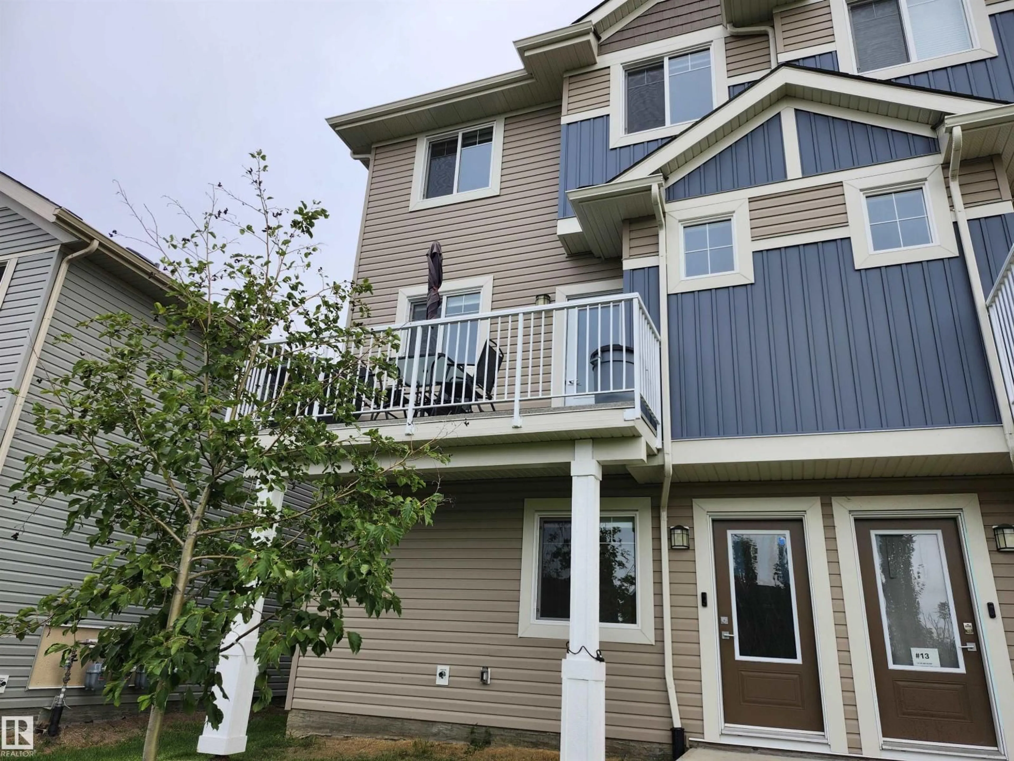 Home with vinyl exterior material, unknown for 12 13139 205 ST NW, Edmonton Alberta T5S0N1