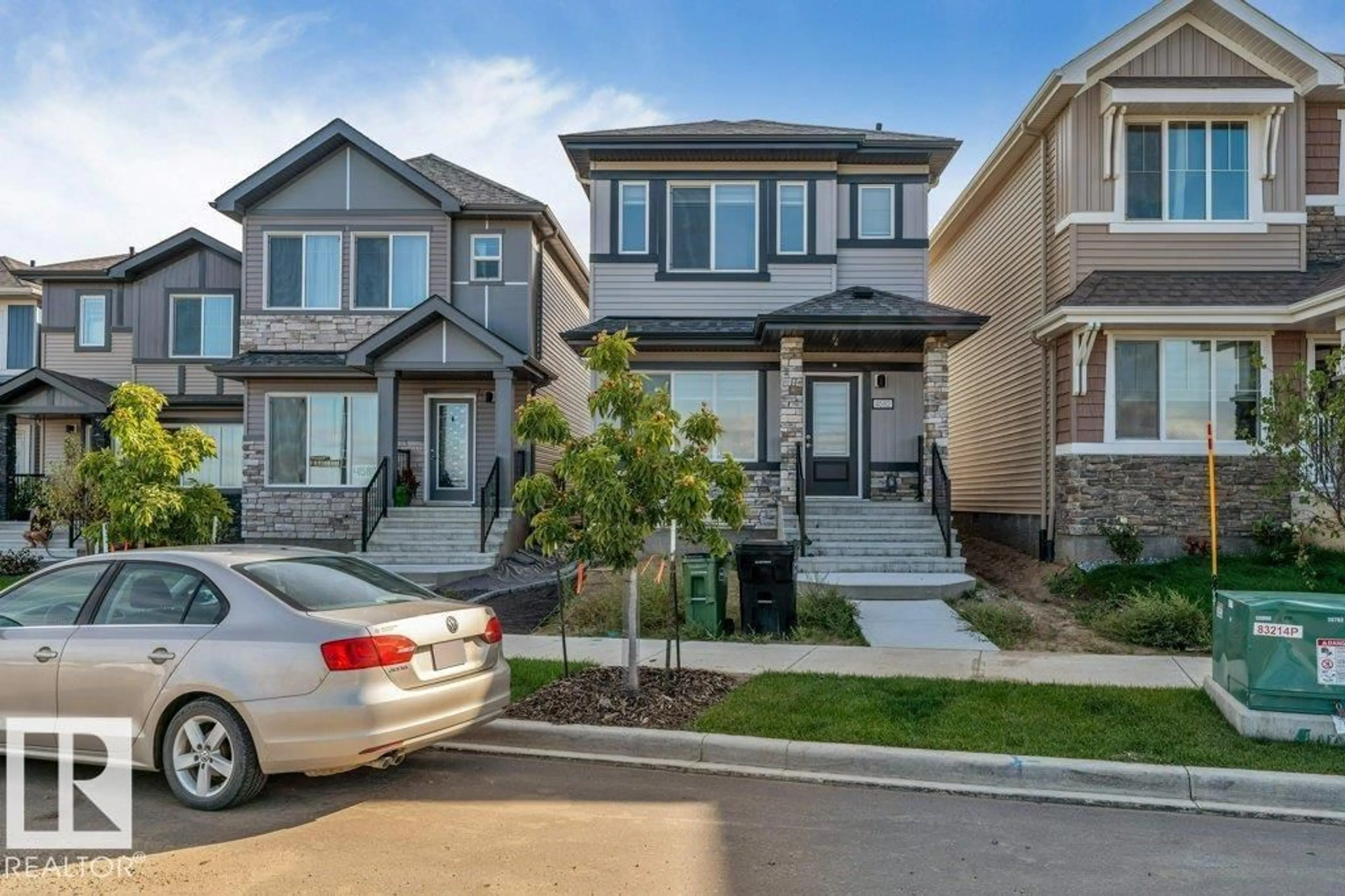 Unknown for 4582 WARBLER LO, Edmonton Alberta T3N1R5