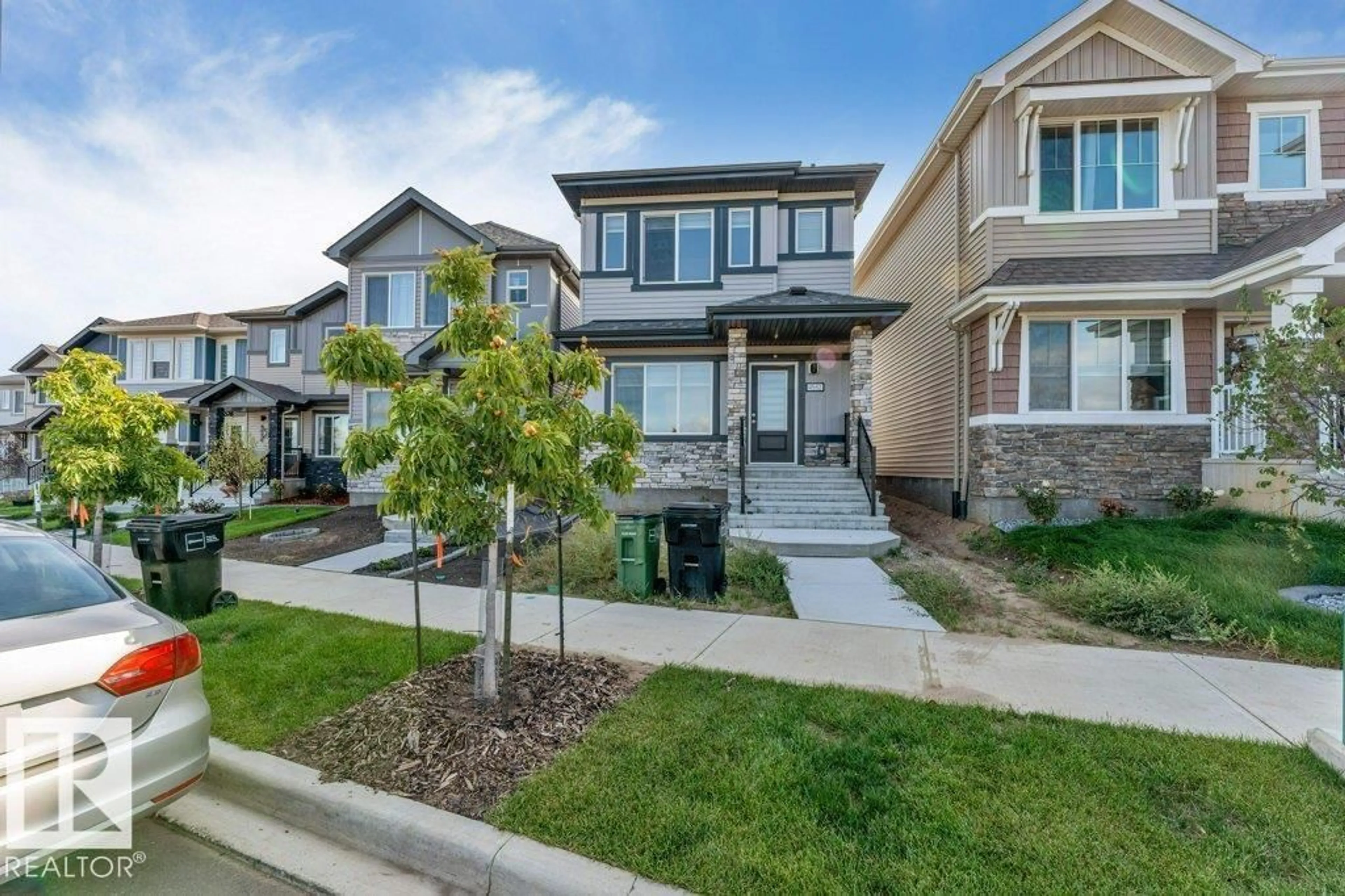 Unknown for 4582 WARBLER LO, Edmonton Alberta T3N1R5