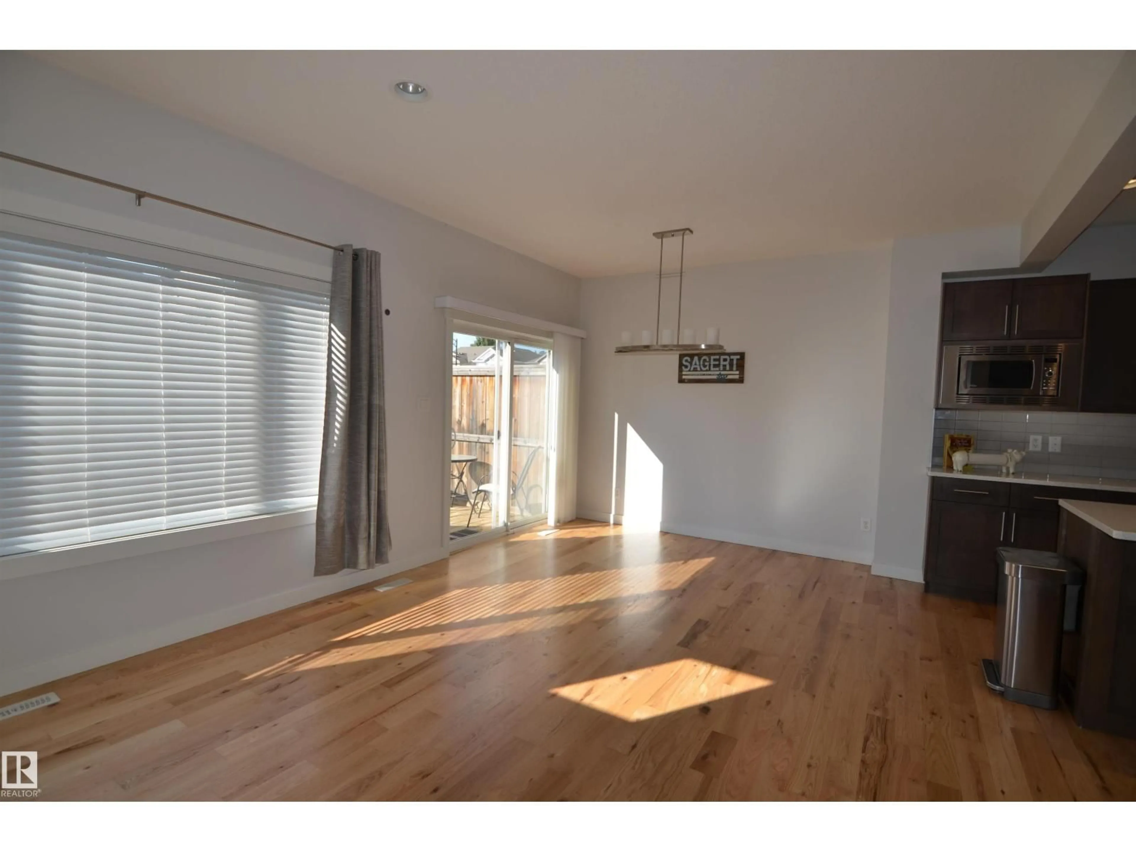 Unknown for 20745 99A AV, Edmonton Alberta T5T7G4