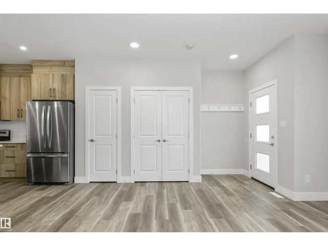 5060,5062,5064 CHAPPELLE RD SW, Edmonton 3