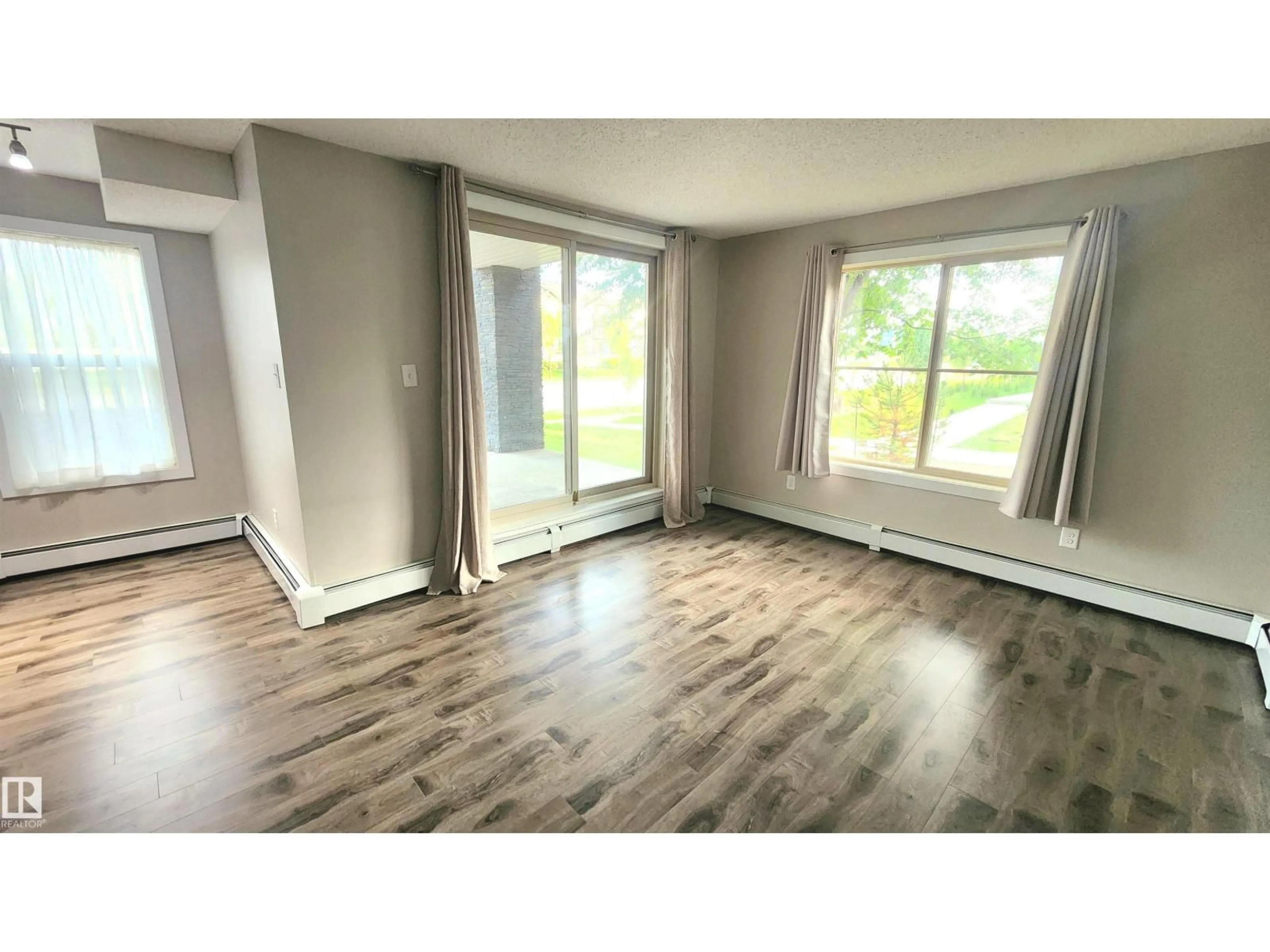 A pic of a room for #101 - 11803 22 AV, Edmonton Alberta T6W2R9