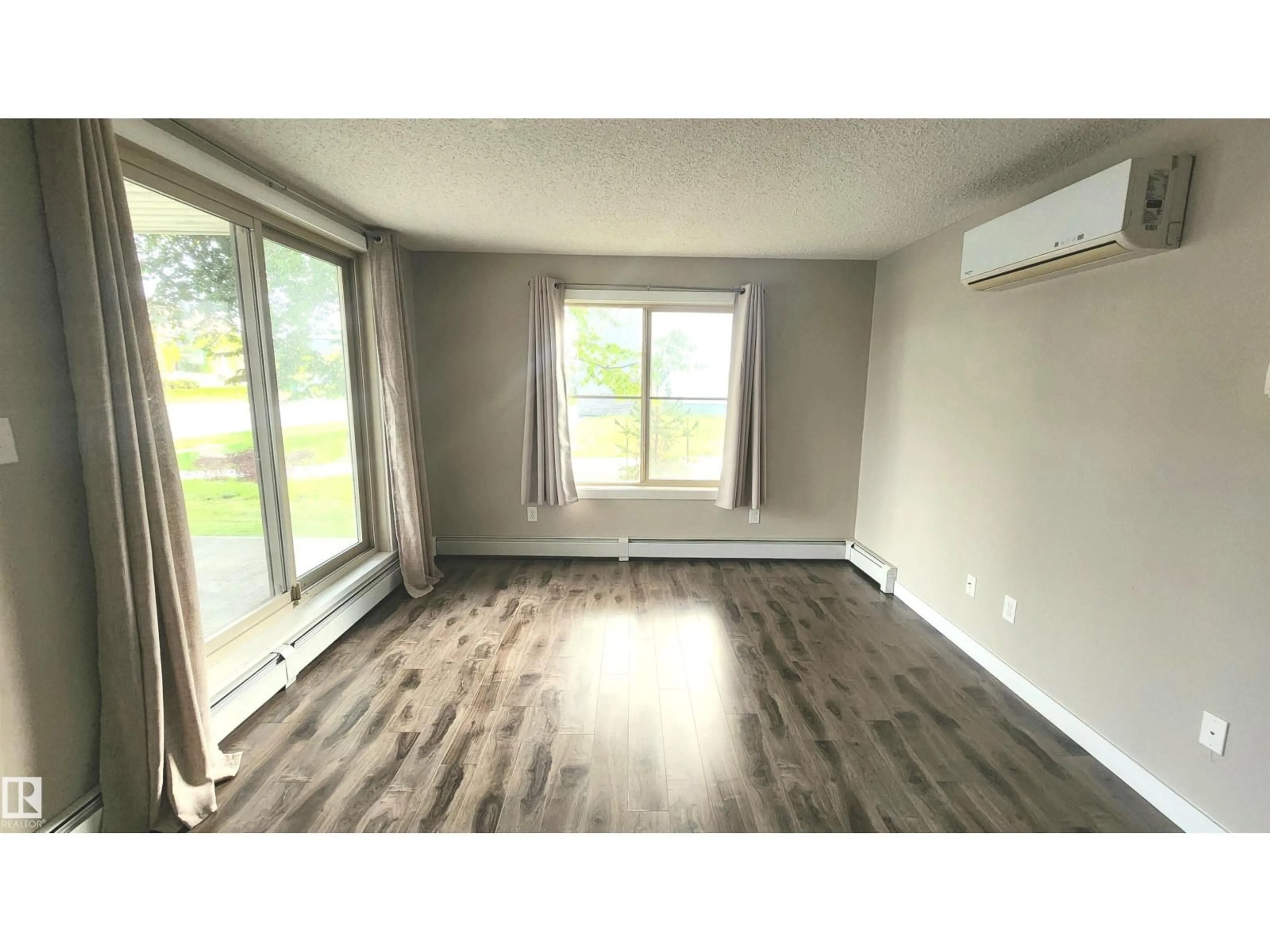 A pic of a room for #101 - 11803 22 AV, Edmonton Alberta T6W2R9
