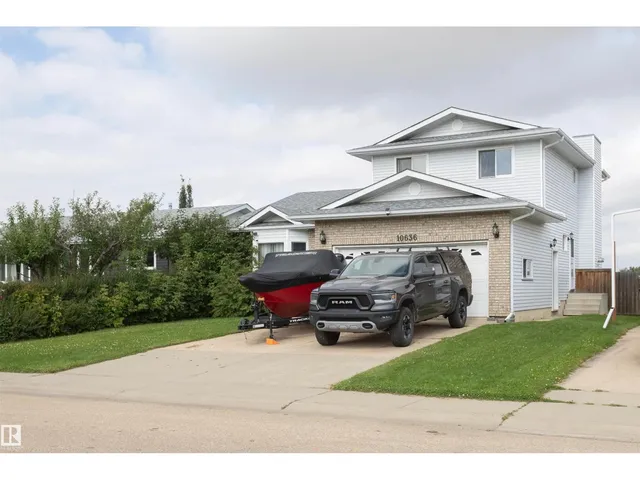 10636 110 ST, Westlock 3