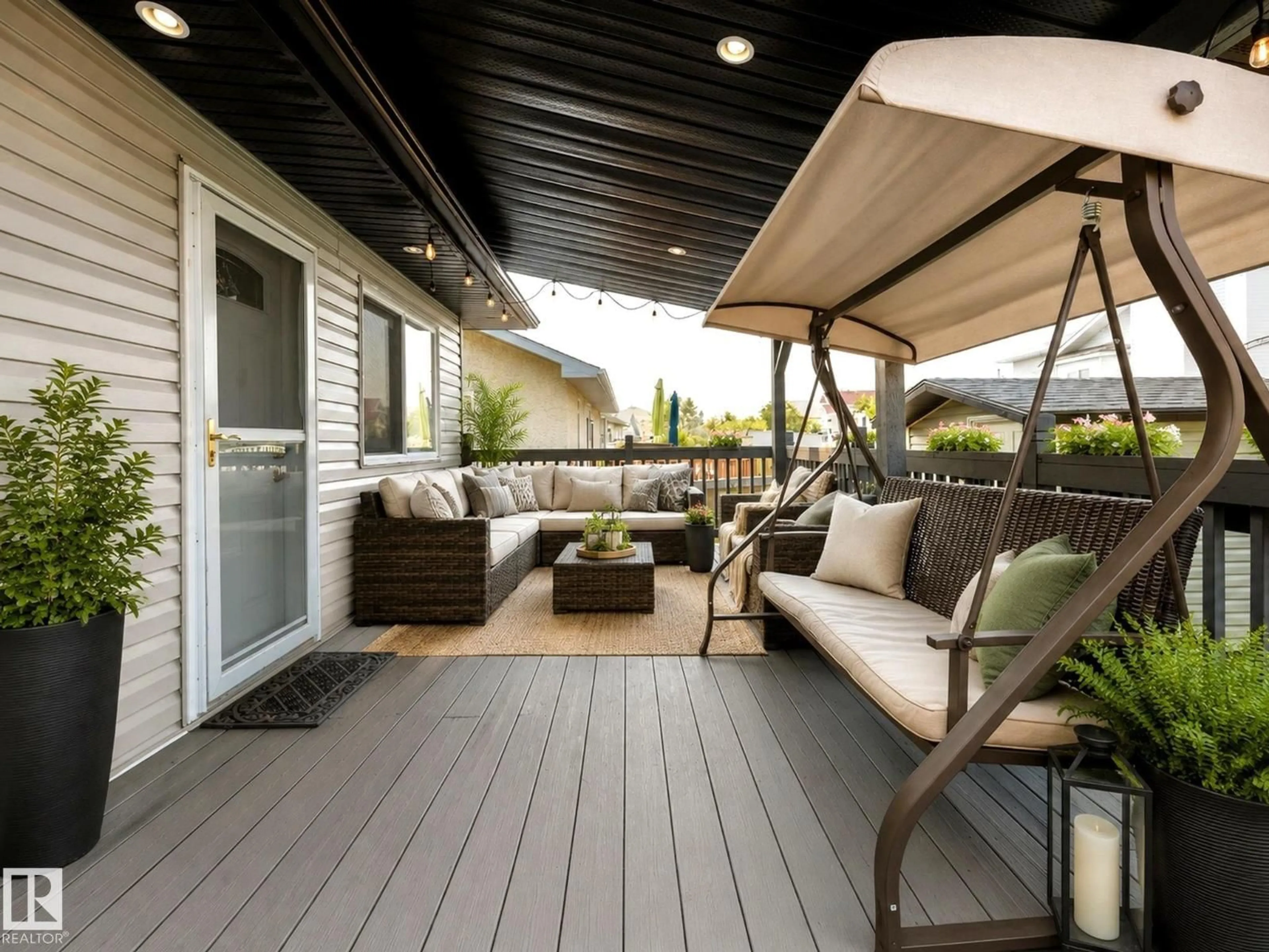 Patio, street for 417 HOLLICK-KENYON RD, Edmonton Alberta T5Y2T9