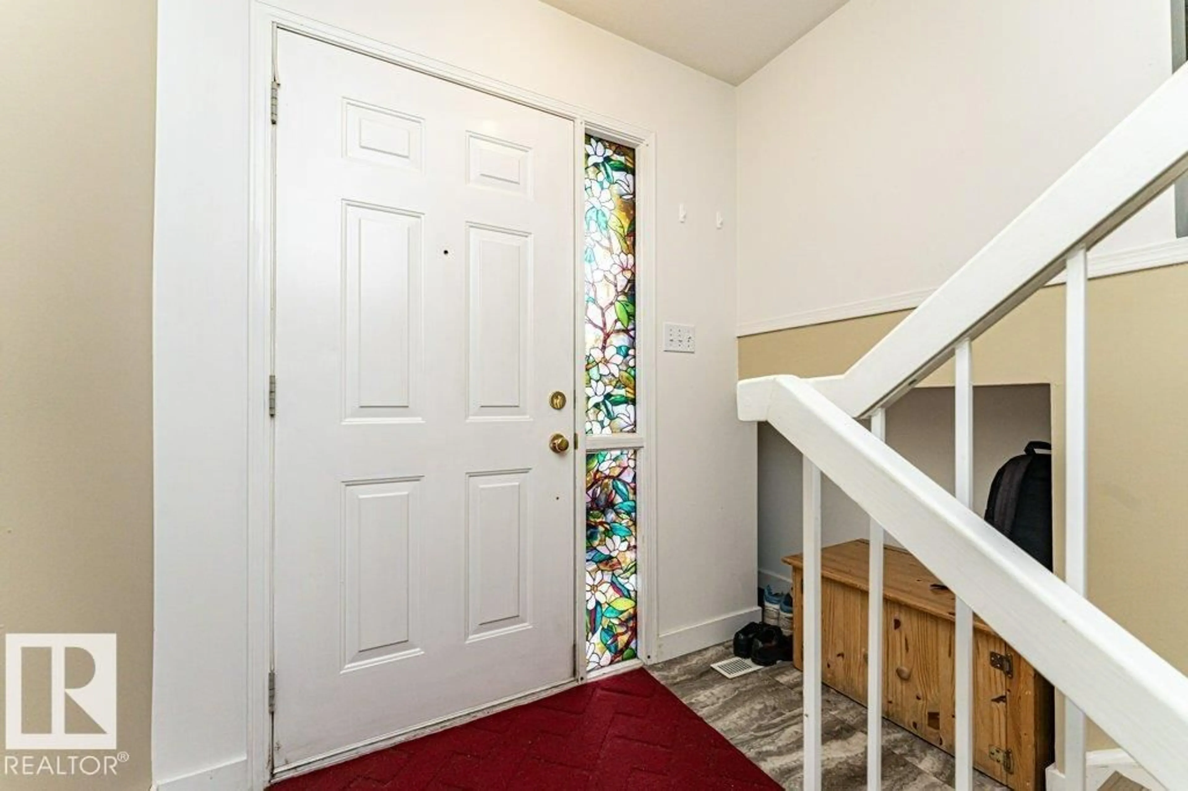 Indoor entryway for NW - 9787 176 ST, Edmonton Alberta T5T6B3
