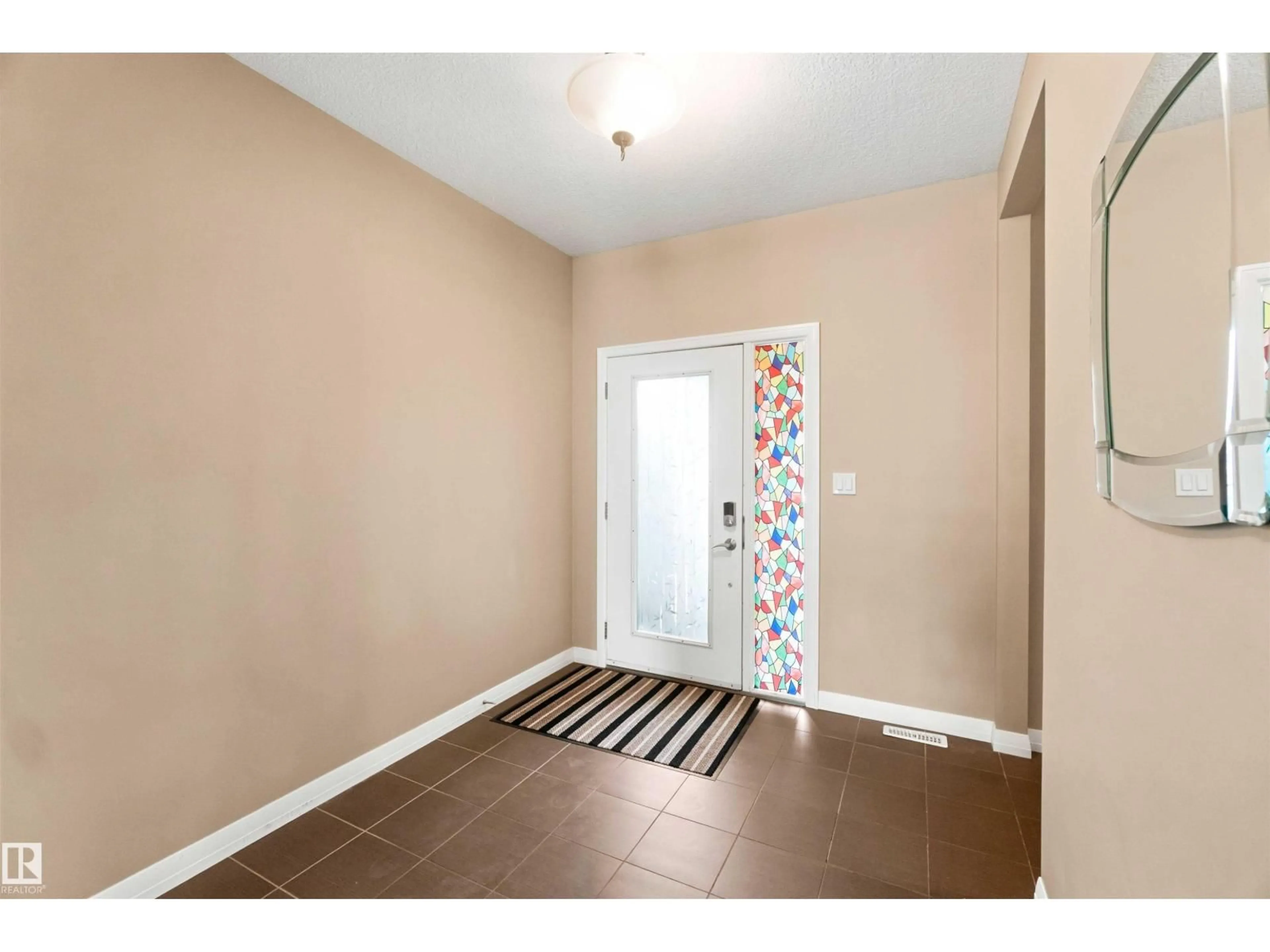 Indoor entryway for 1238 AINSLIE WY, Edmonton Alberta T6W0H9