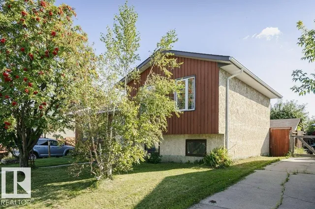 23 HUGHES RD, Edmonton 3
