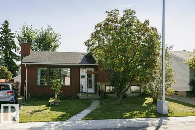 23 HUGHES RD, Edmonton 4