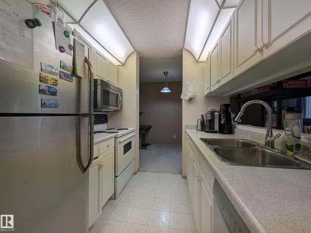 310 17467 98A AV NW, Edmonton 5