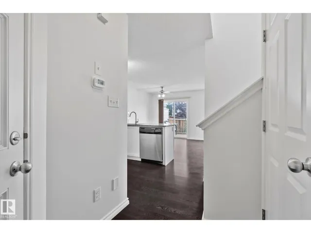 9523 SIMPSON CT, Edmonton 5