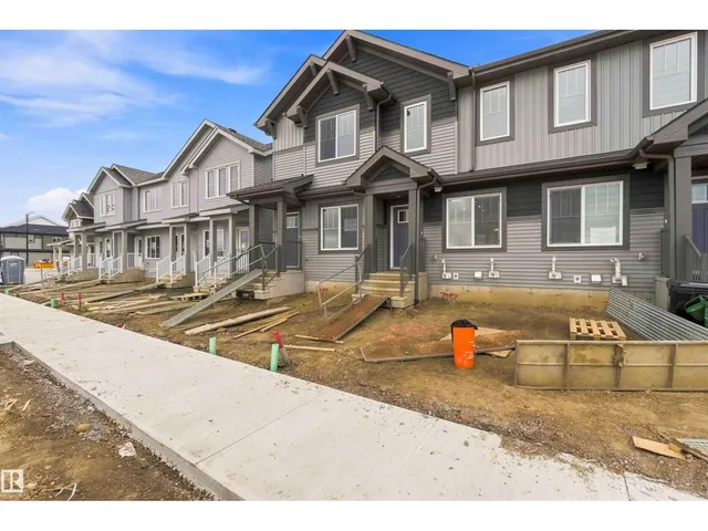 7097 ROSENTHAL DR, Edmonton 2