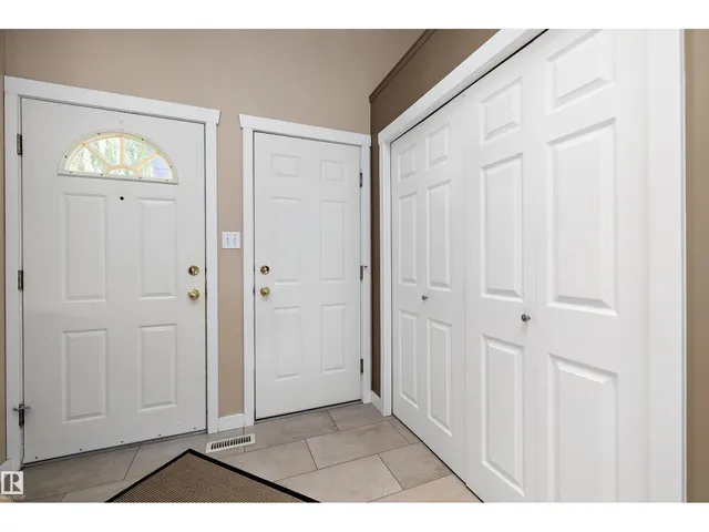 NW - 17226 113A ST, Edmonton 2