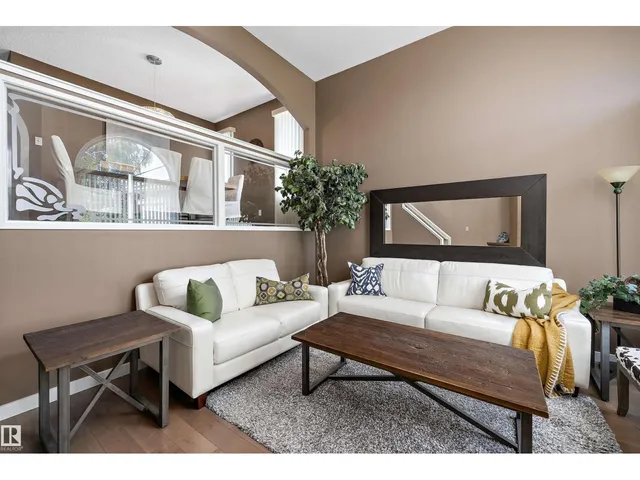 NW - 17226 113A ST, Edmonton 4