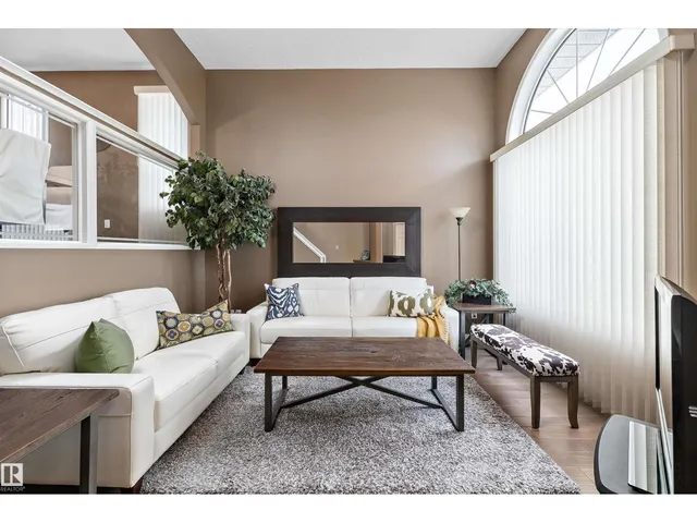 NW - 17226 113A ST, Edmonton 5
