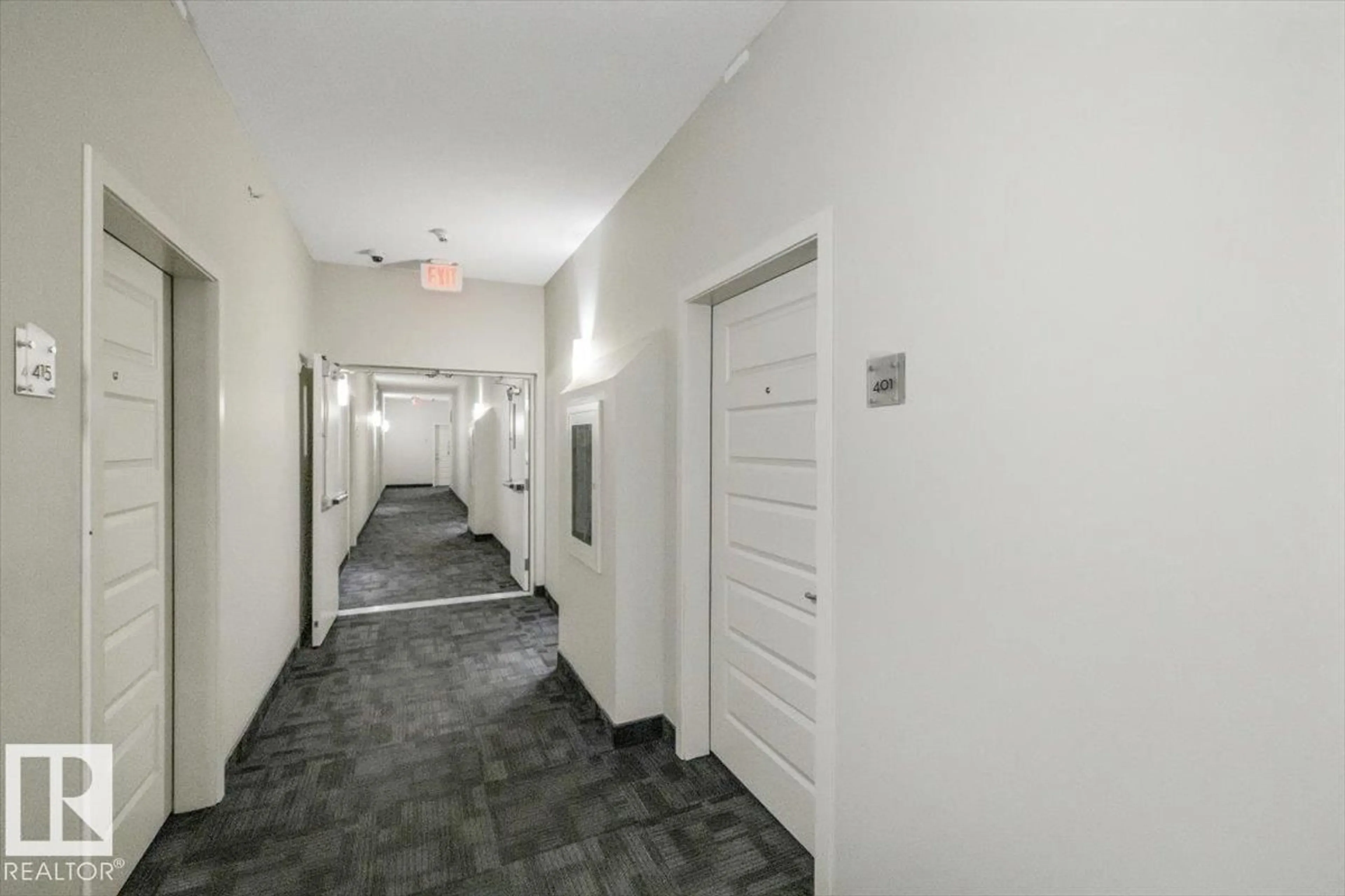 Indoor foyer for 401 - 13835 155 AV, Edmonton Alberta T6V0B8