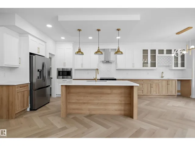 NW - 975 ELDERBERRY LD, Edmonton 2