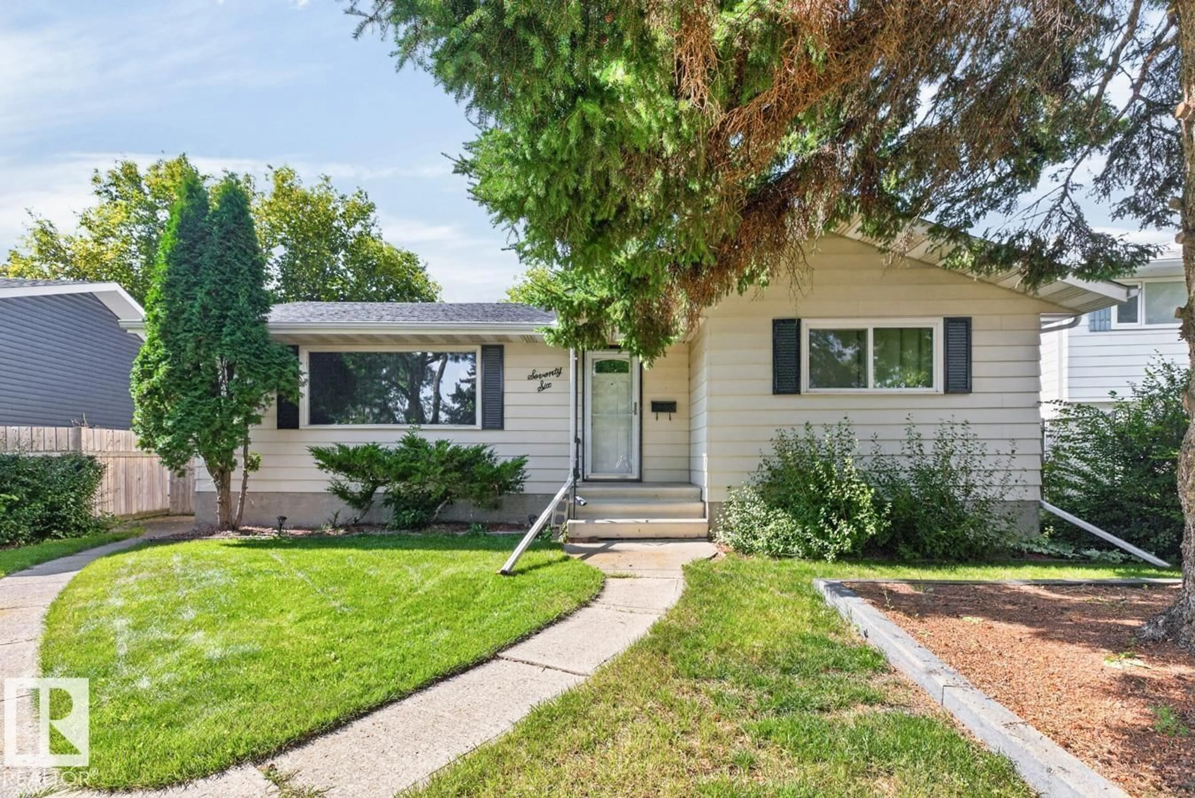 Home with vinyl exterior material, street for 76 CORINTHIA DR, Leduc Alberta T9E4X2