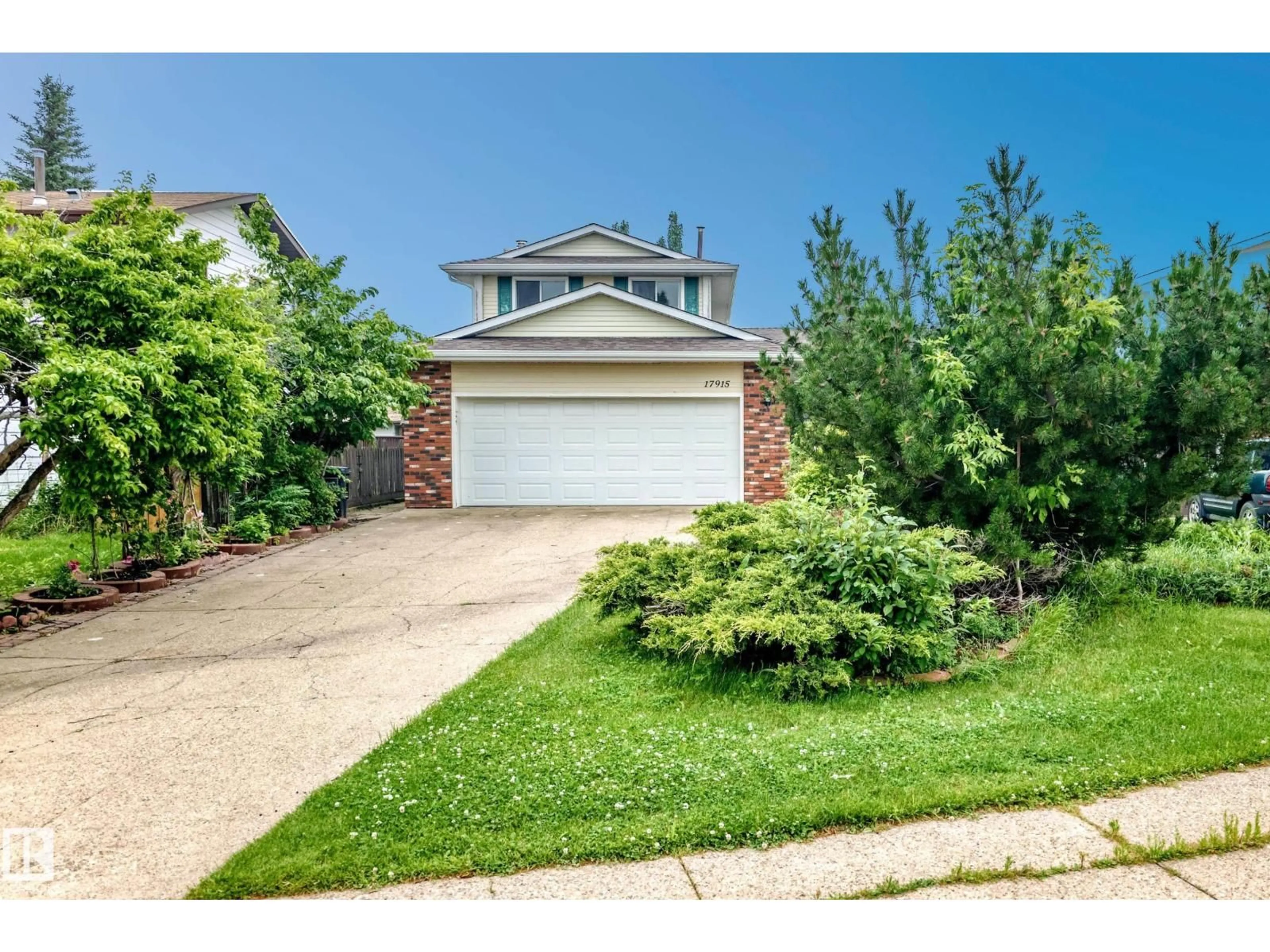 Unknown for 17915 99A AV, Edmonton Alberta T5T3P9