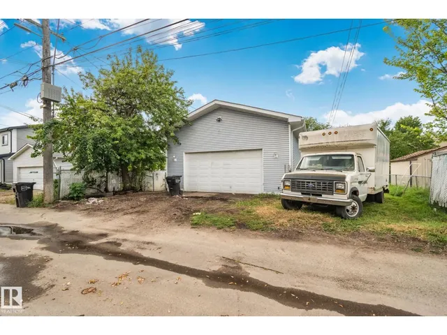 11935 125 ST, Edmonton 3